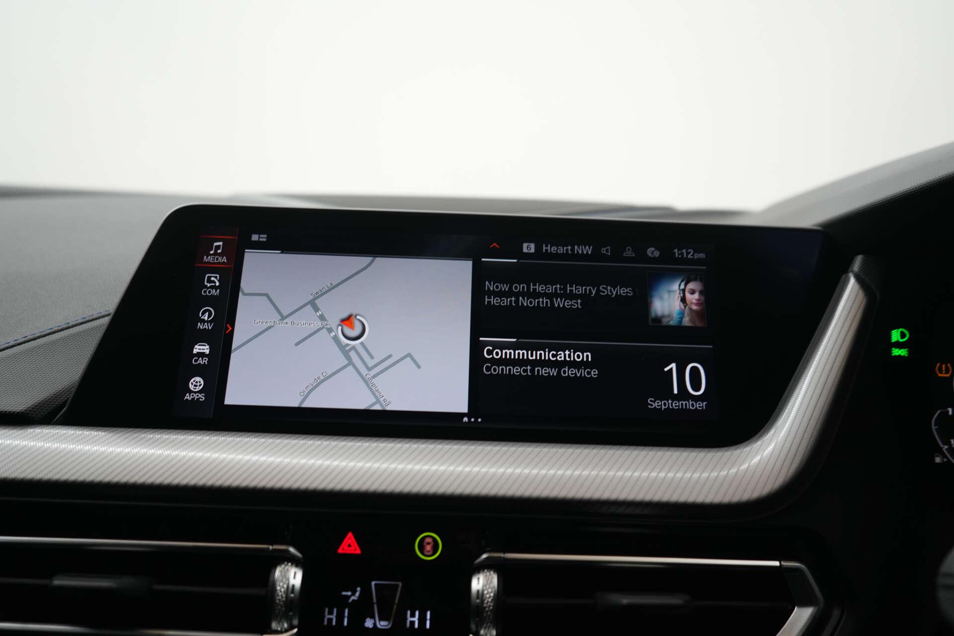 BMW 1 Series view 30