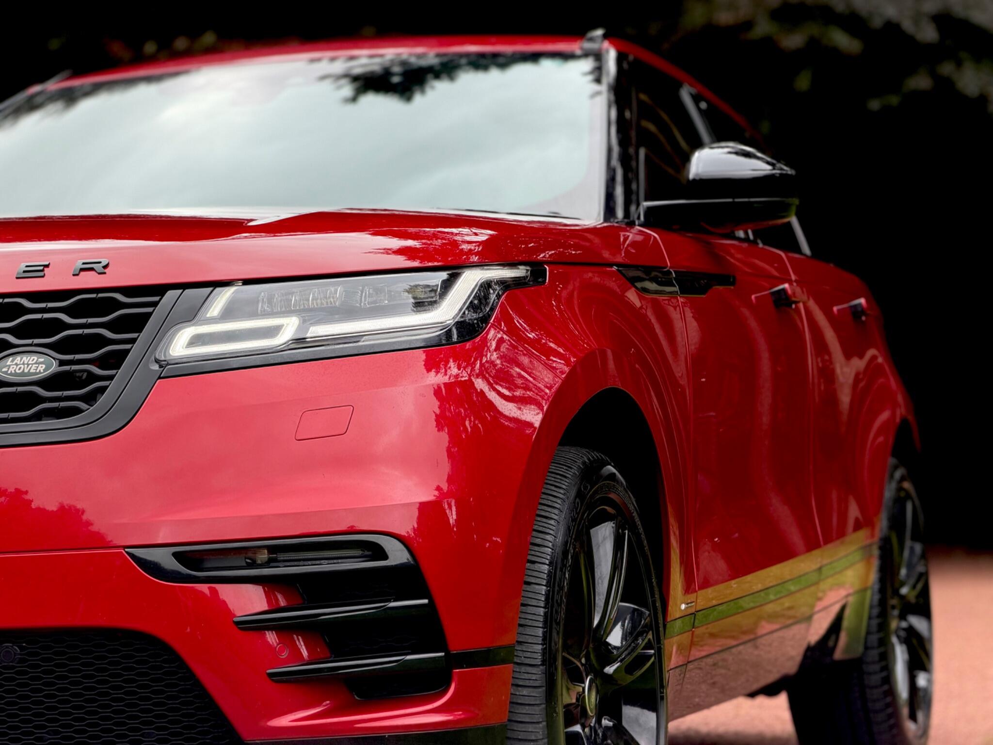 Land Rover Range Rover Velar view 31