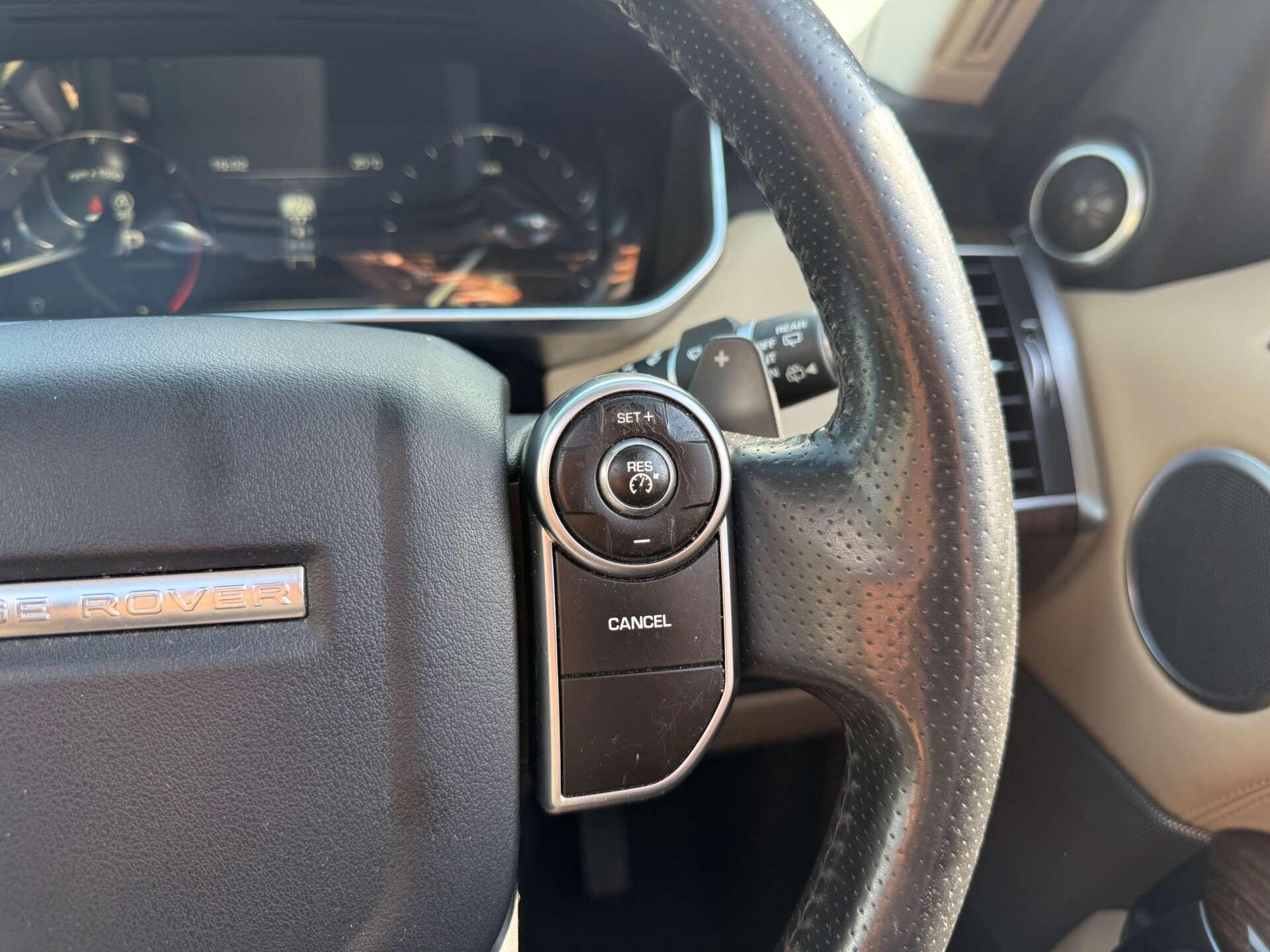 Land Rover Range Rover Sport view 46