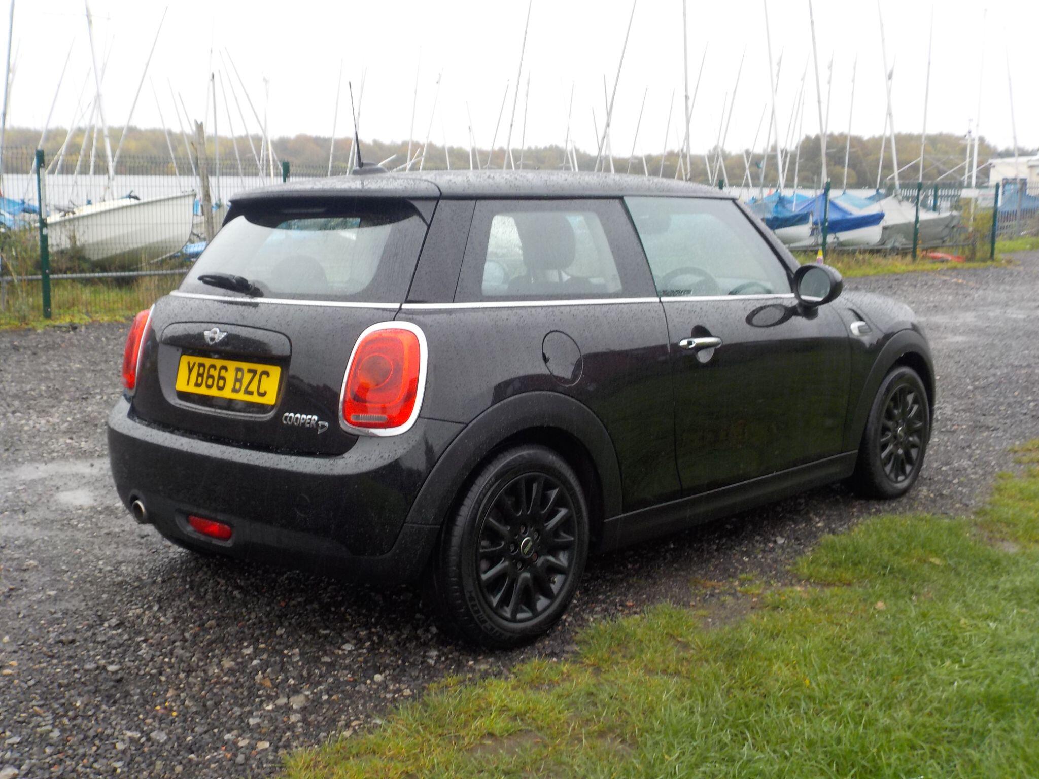MINI Hatch 1.5 Cooper D Euro 6 (s/s) 3dr