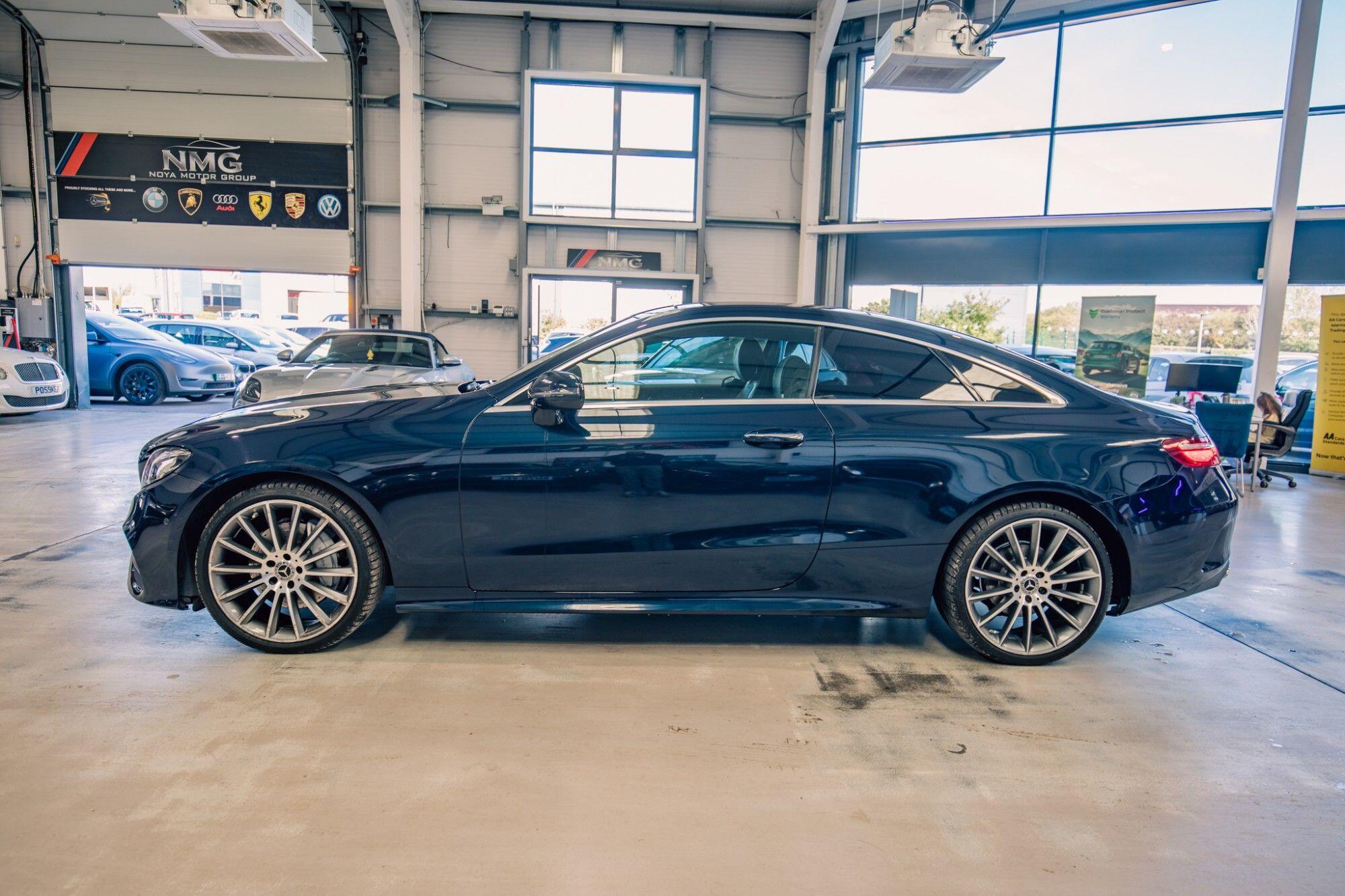 Mercedes-Benz E-Class view 26