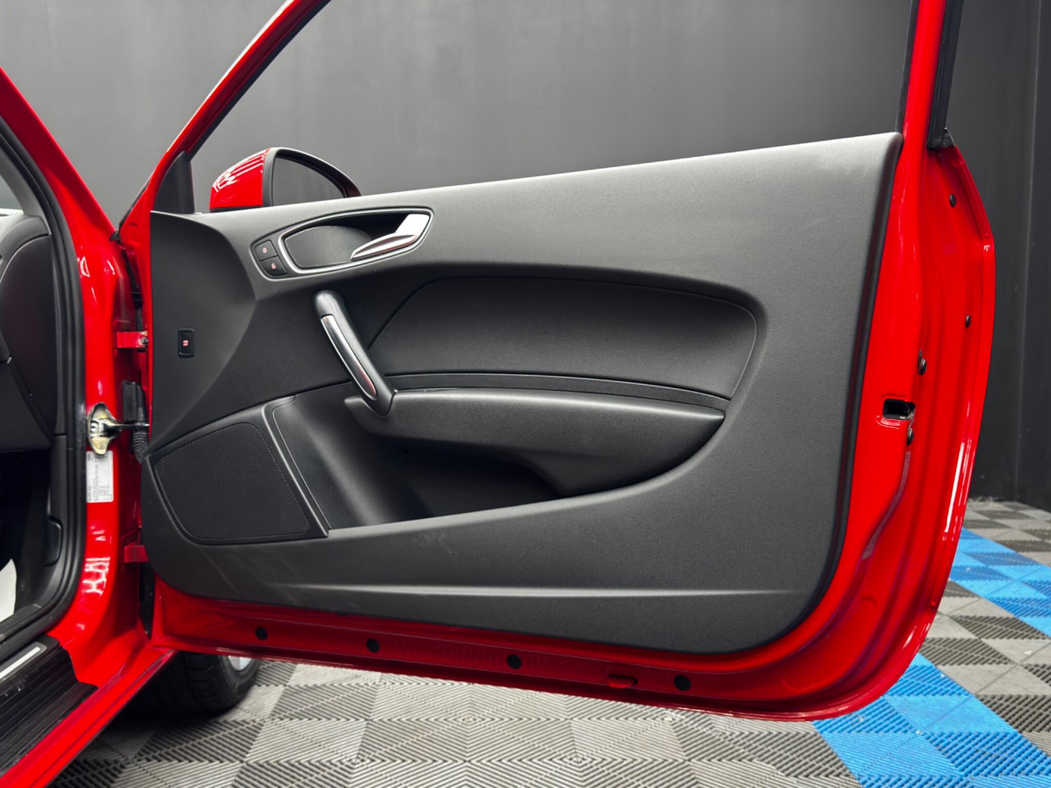 Audi A1 view 36