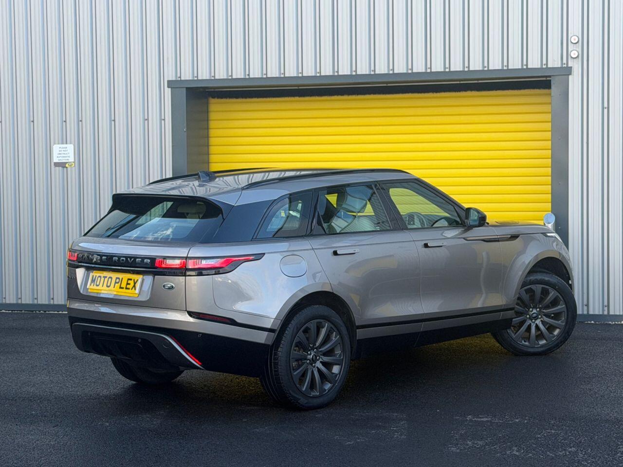 Land Rover Range Rover Velar view 19