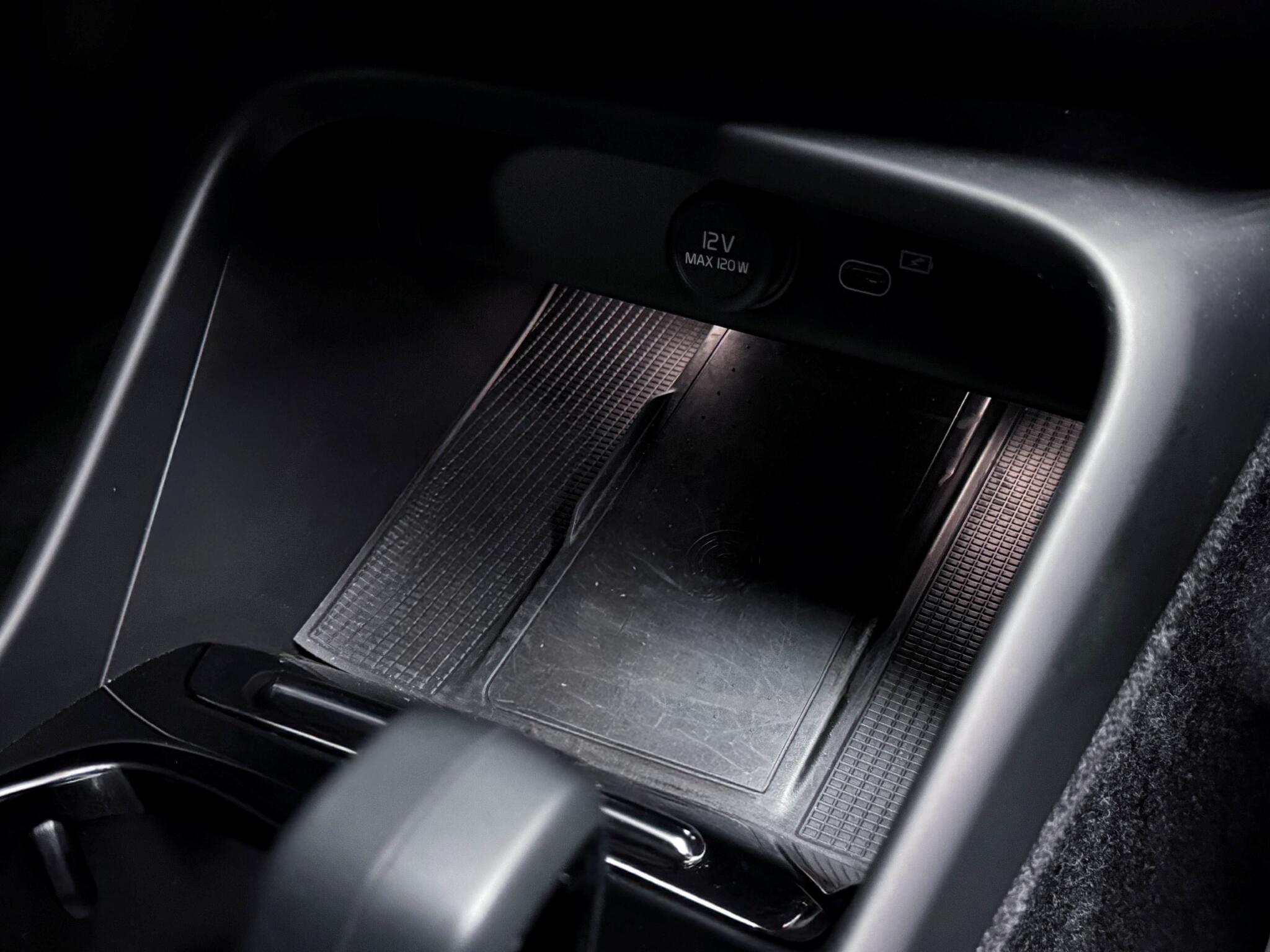 Volvo XC40 view 35