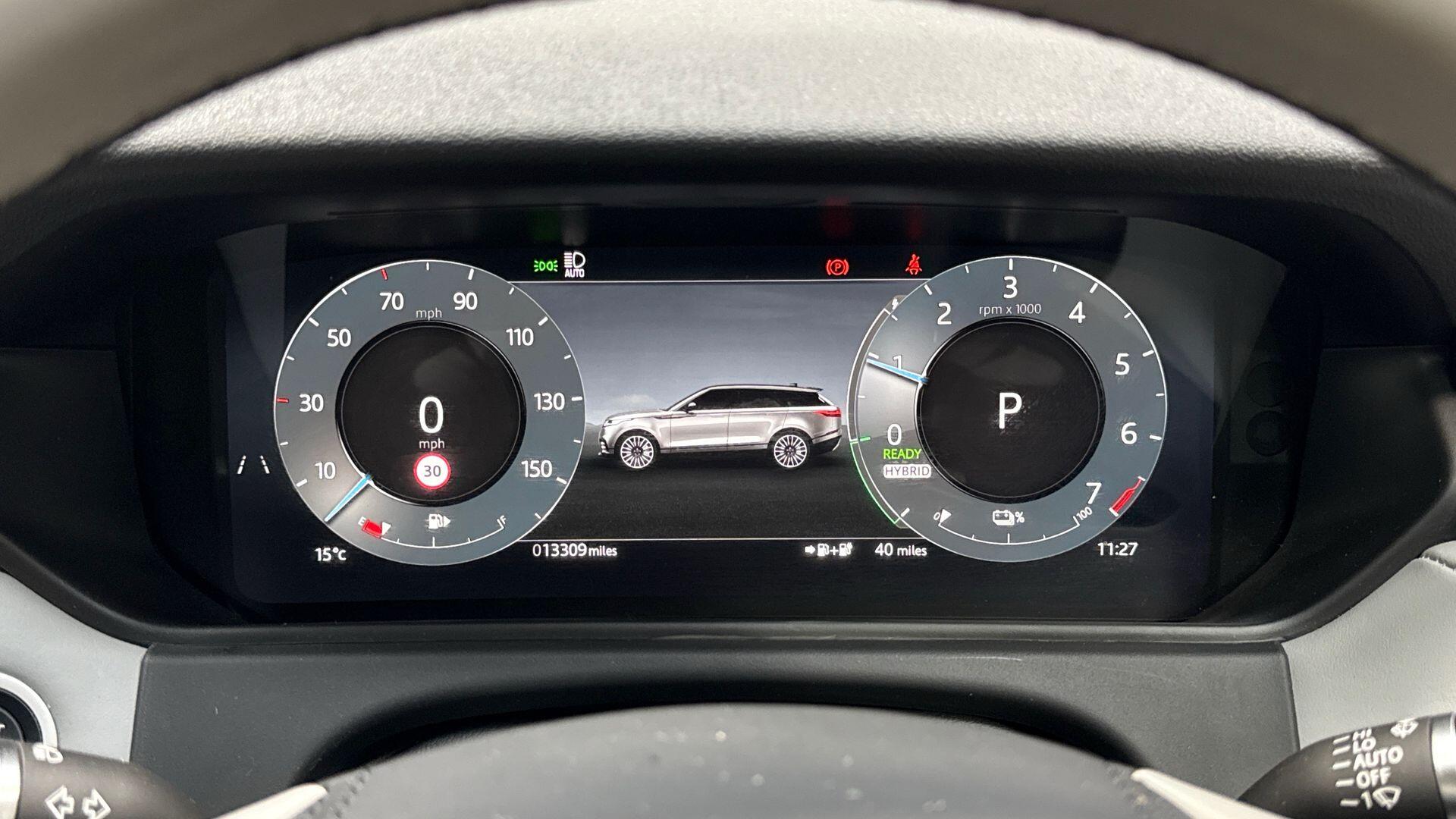 Land Rover Range Rover Velar view 16