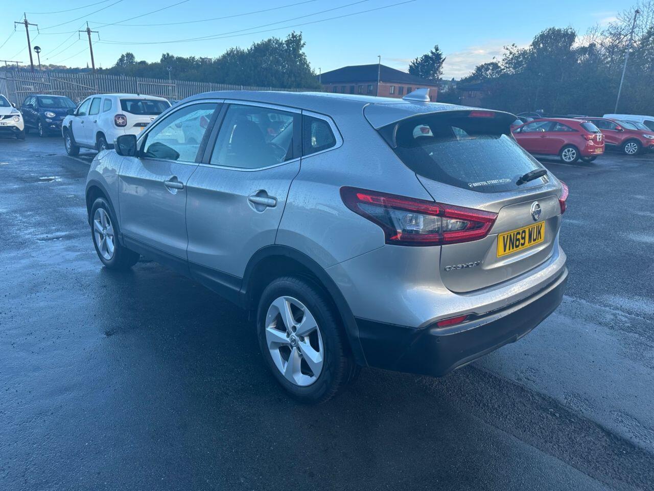 Nissan Qashqai view 19