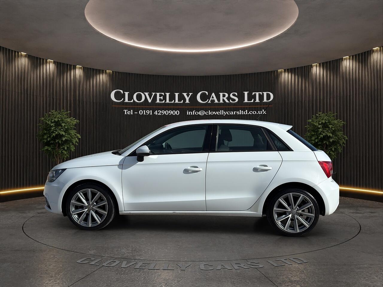 Audi A1 view 9
