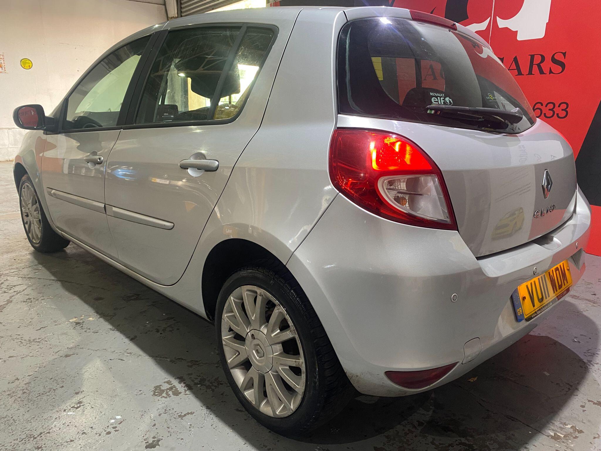 Renault Clio view 5