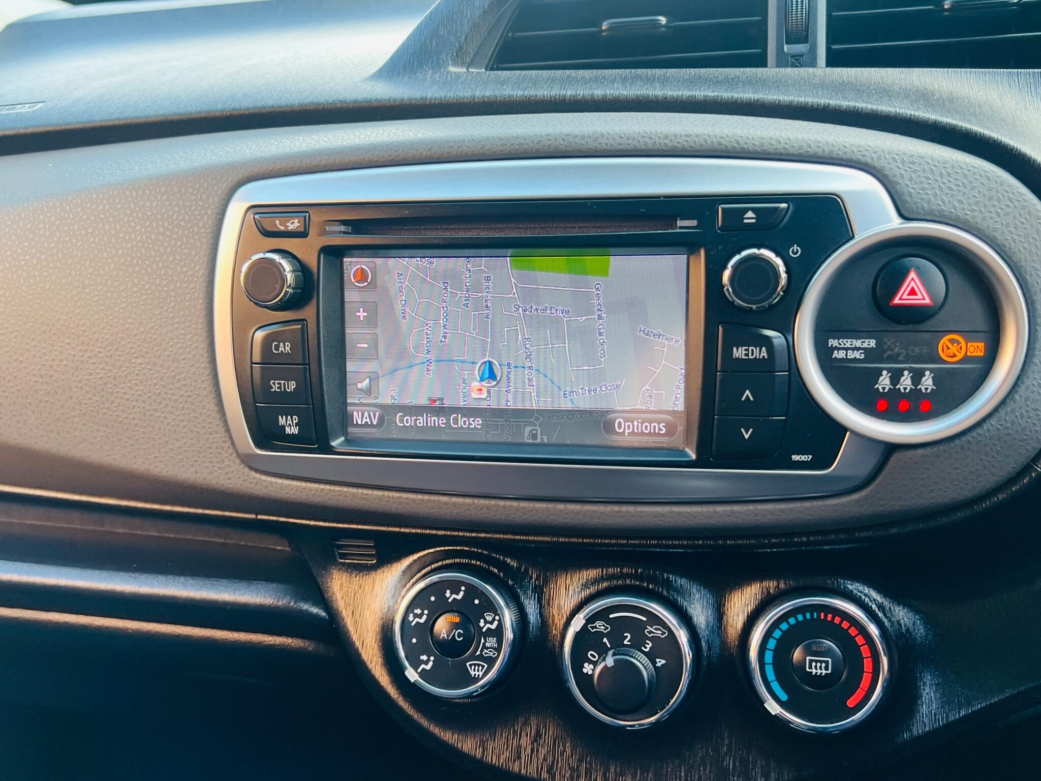 Toyota Yaris view 37