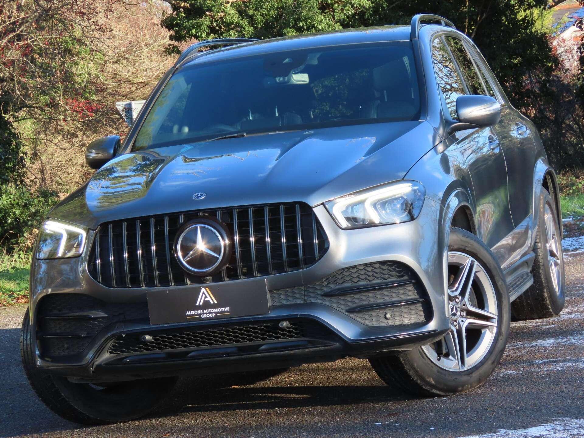 Mercedes-Benz Gle view 2