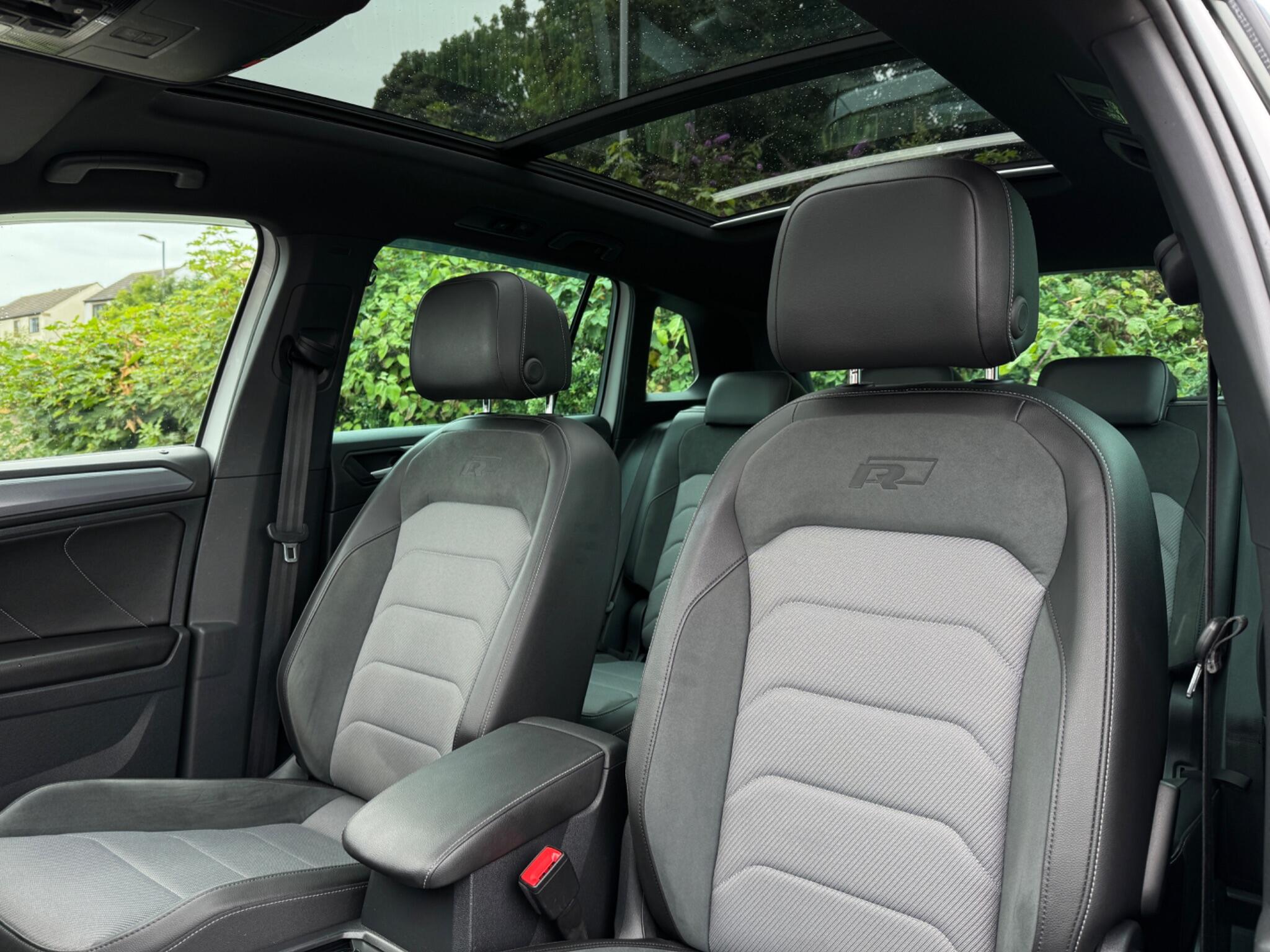 Volkswagen Tiguan view 22