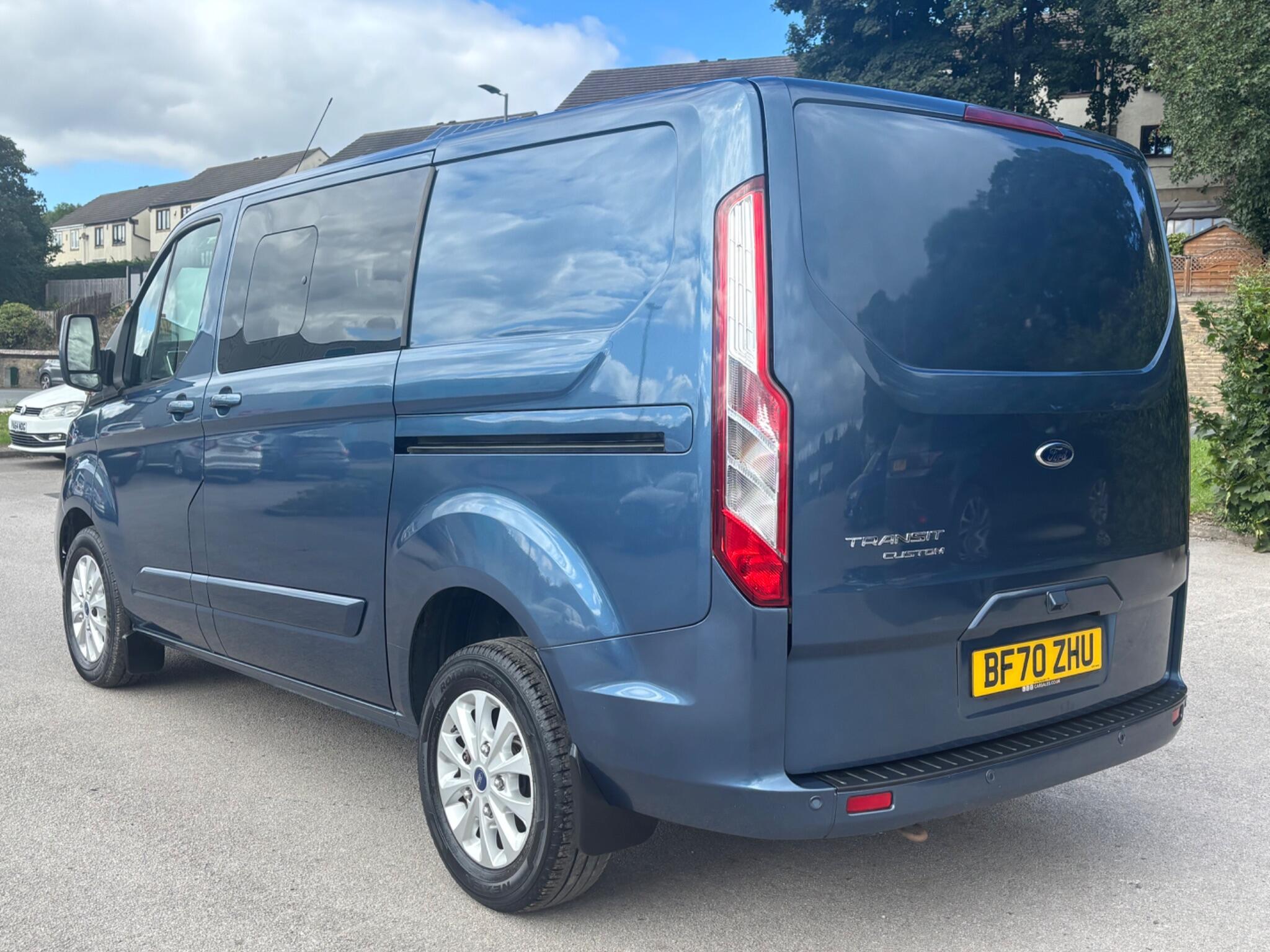 Ford Transit Custom view 7