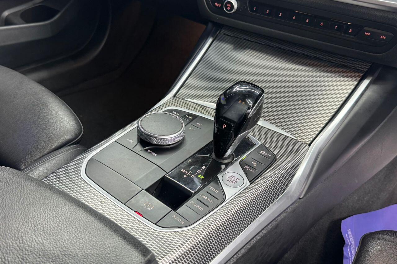 BMW 3 Series view 48