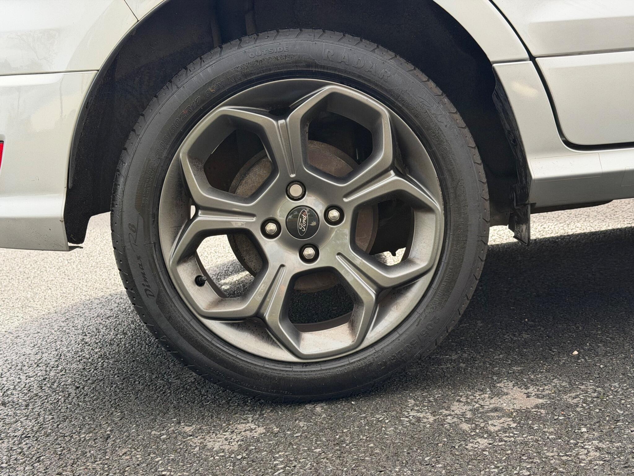 Ford Ecosport view 20