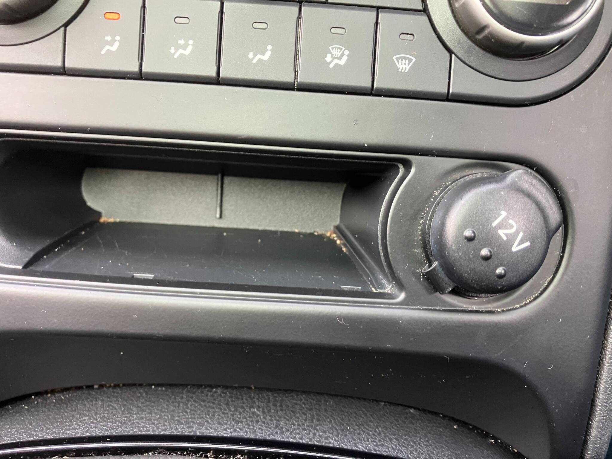 Nissan Qashqai+2 view 18