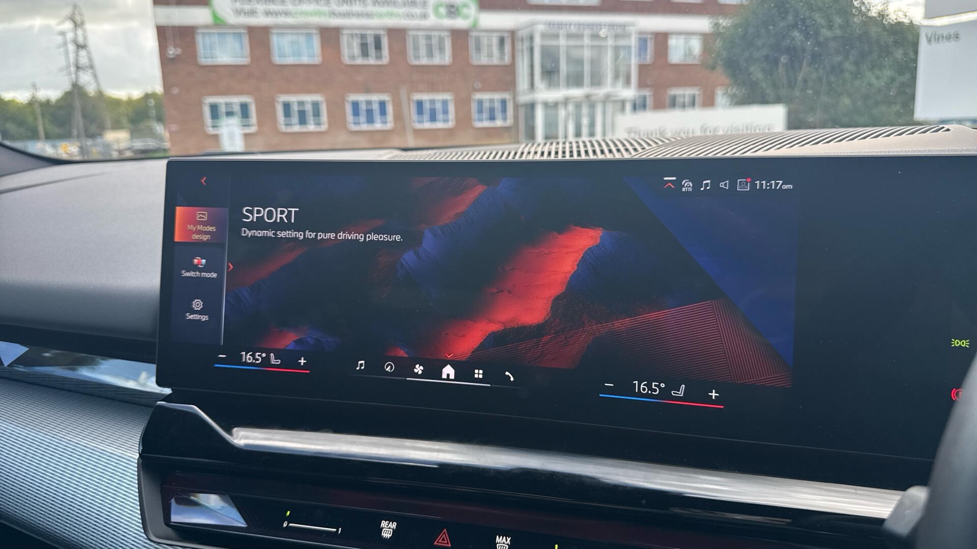 BMW i5 view 55