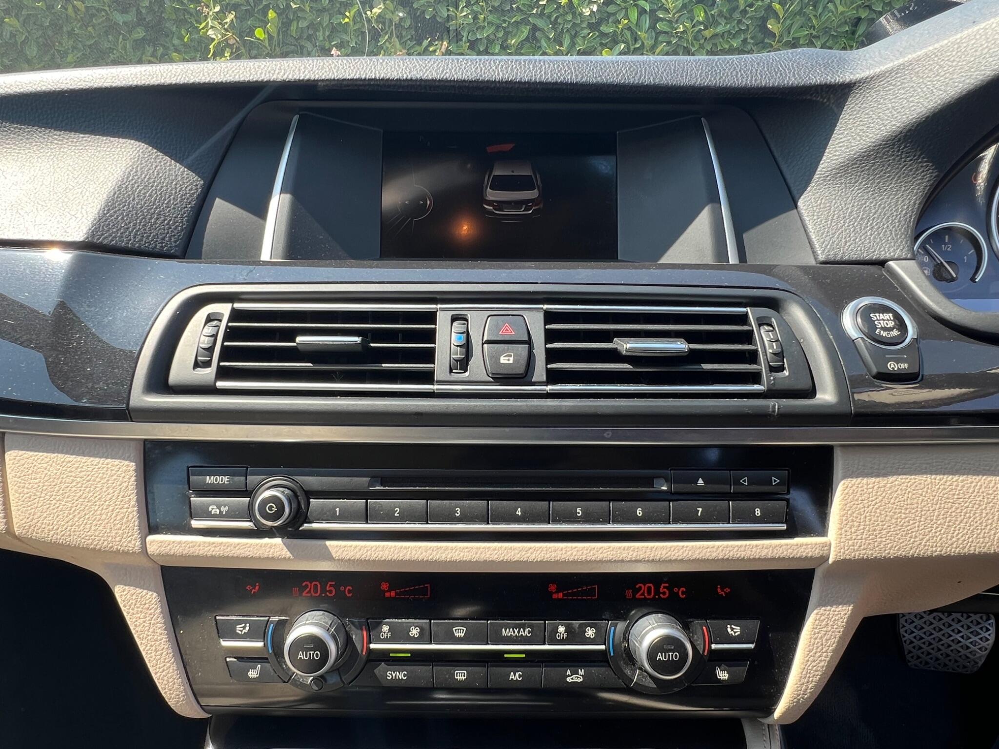 BMW 5 Series view 28