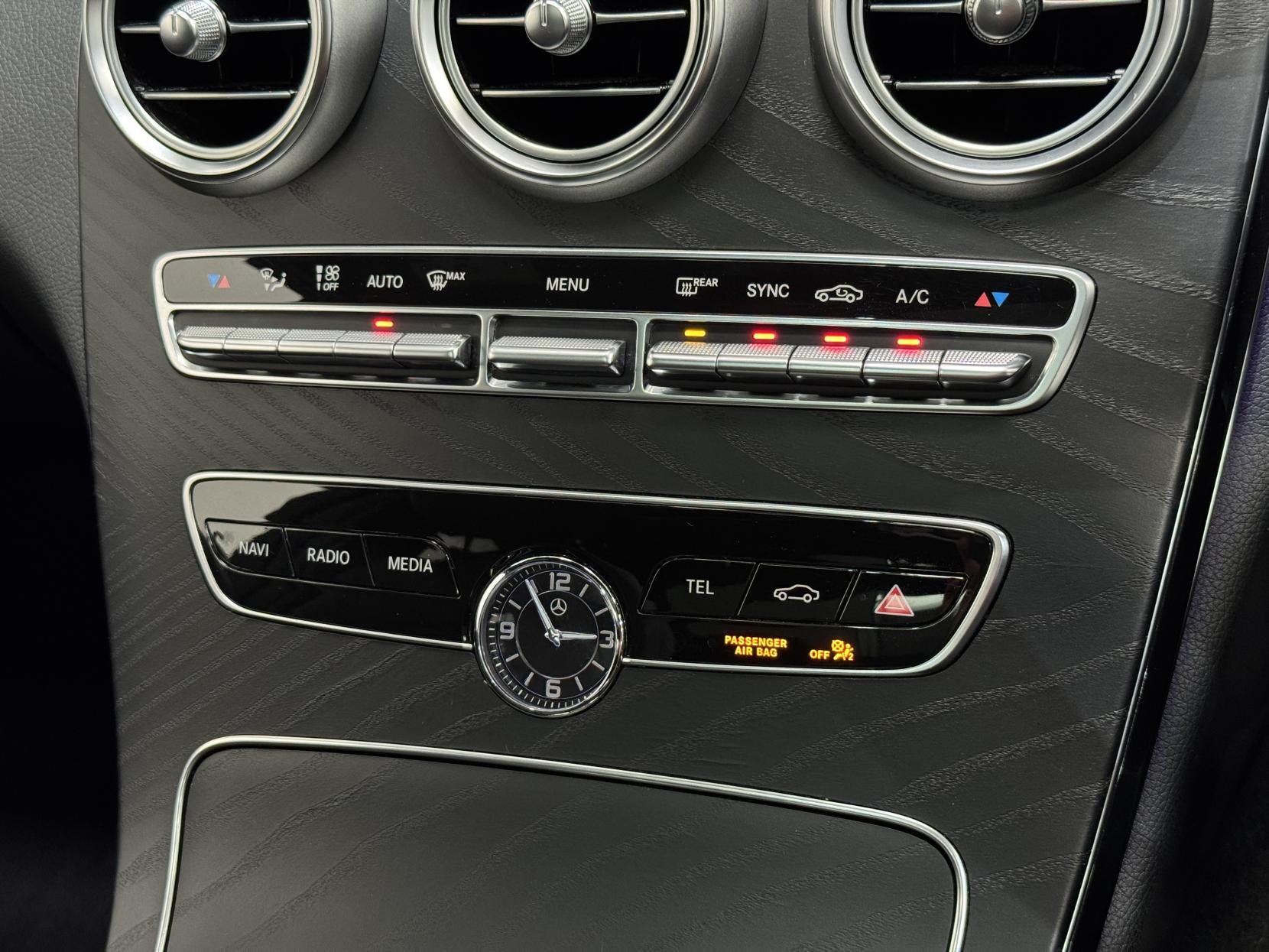 Mercedes-Benz C Class view 36