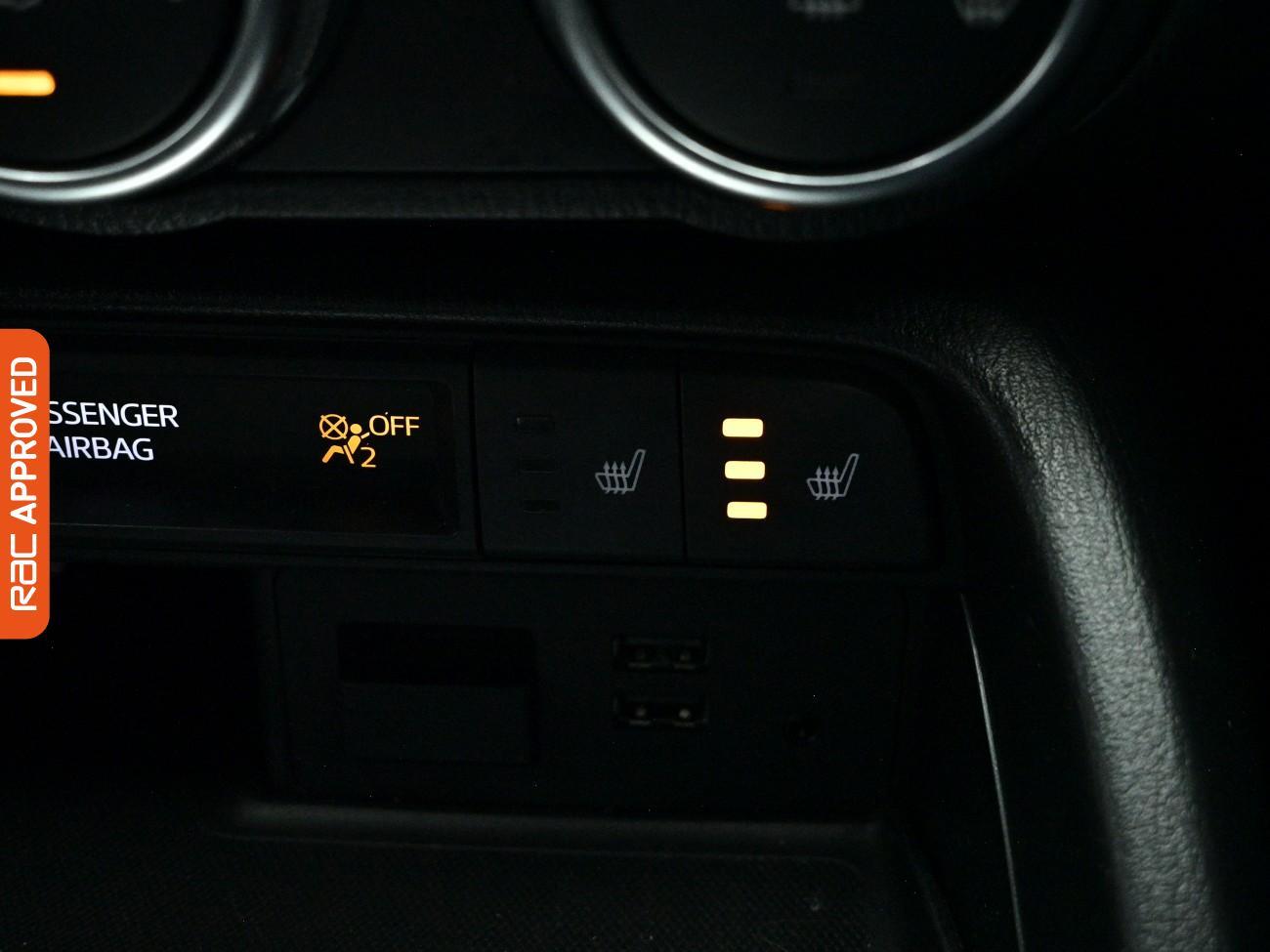 Fiat 124 Spider view 16
