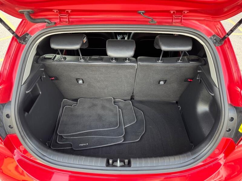 Kia Rio view 42