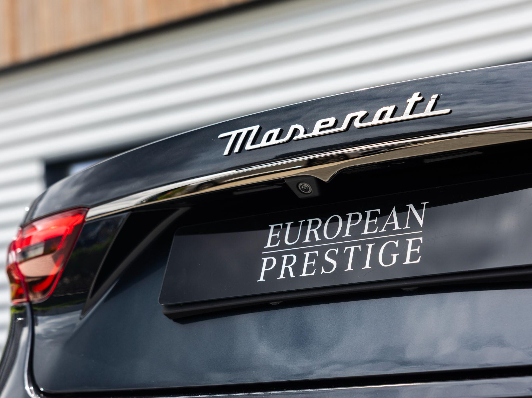 Maserati Grancabrio view 17