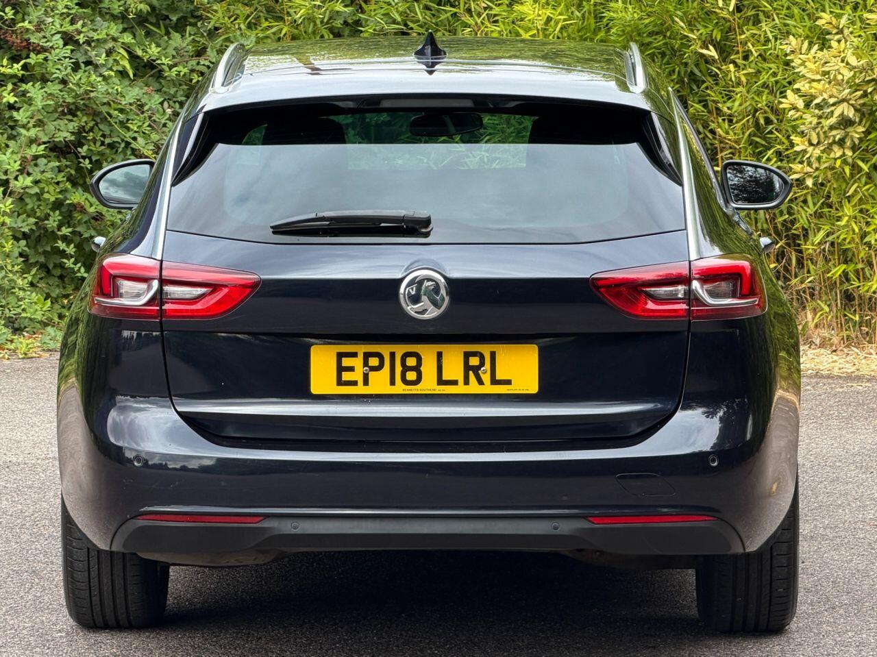 Vauxhall Insignia view 6