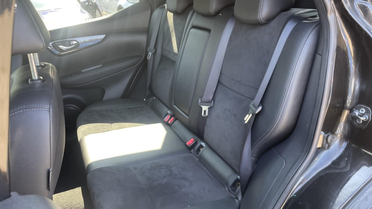 Nissan Qashqai view 21