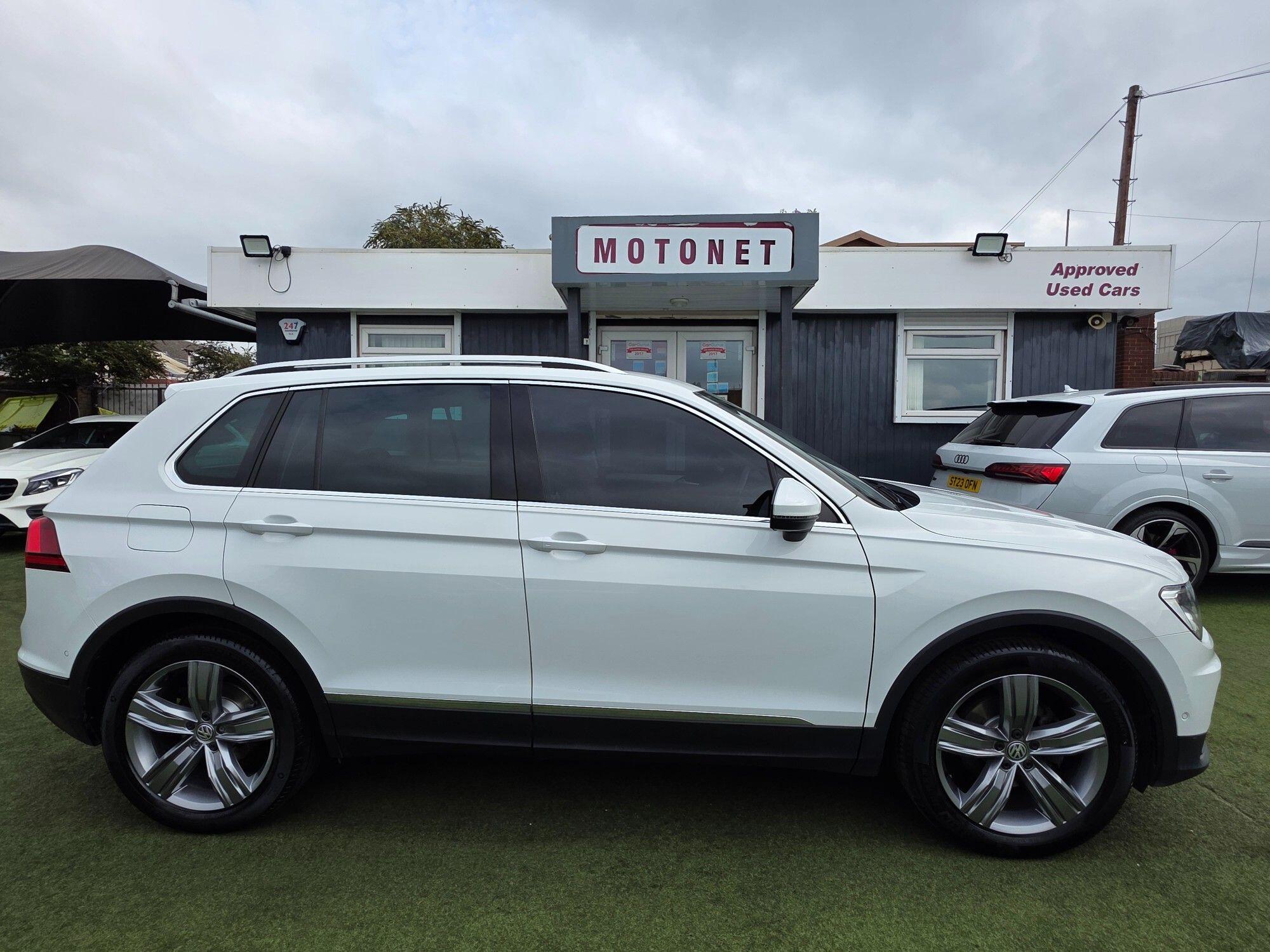 Volkswagen Tiguan view 10