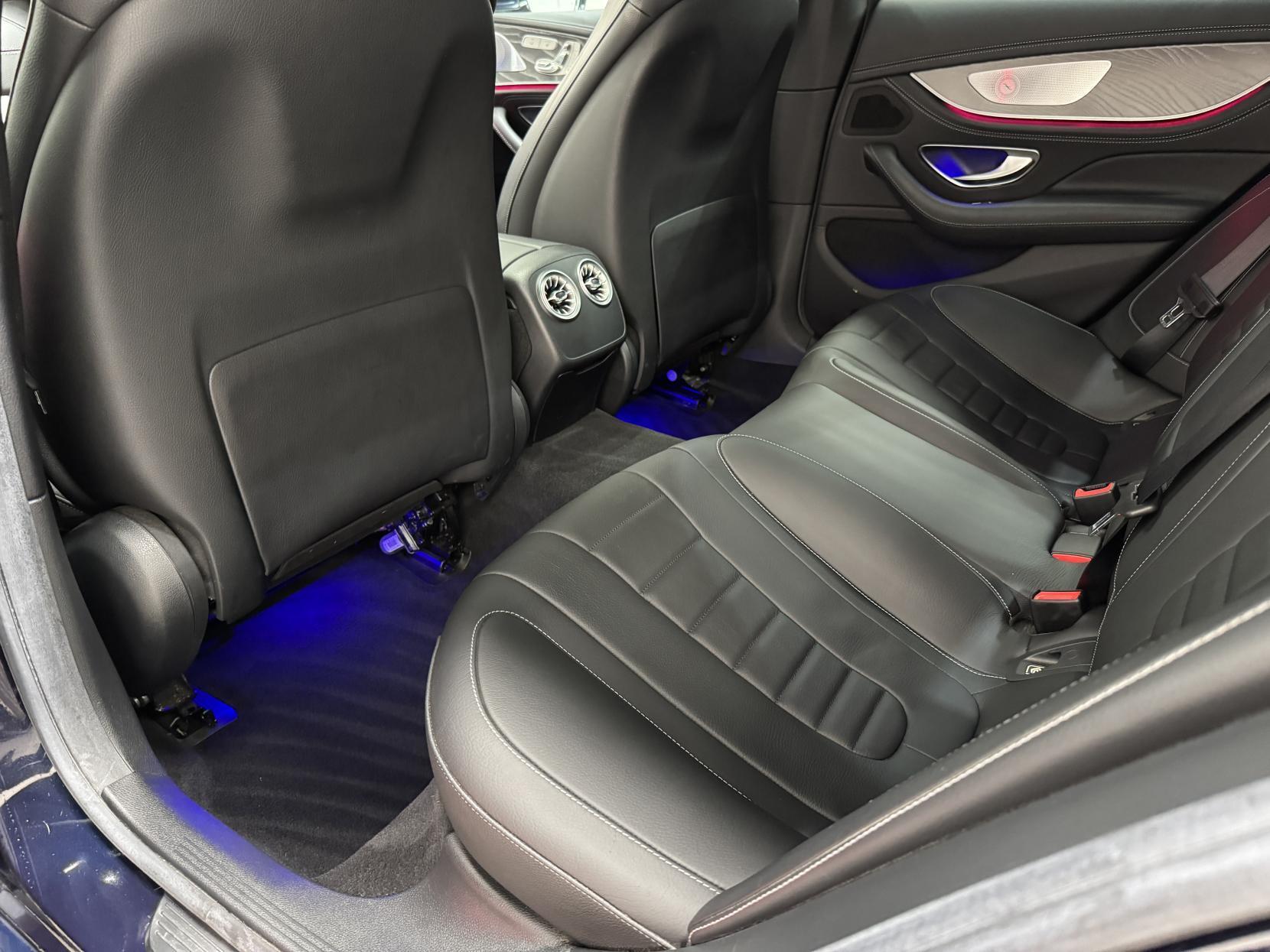 Mercedes-Benz CLS view 63