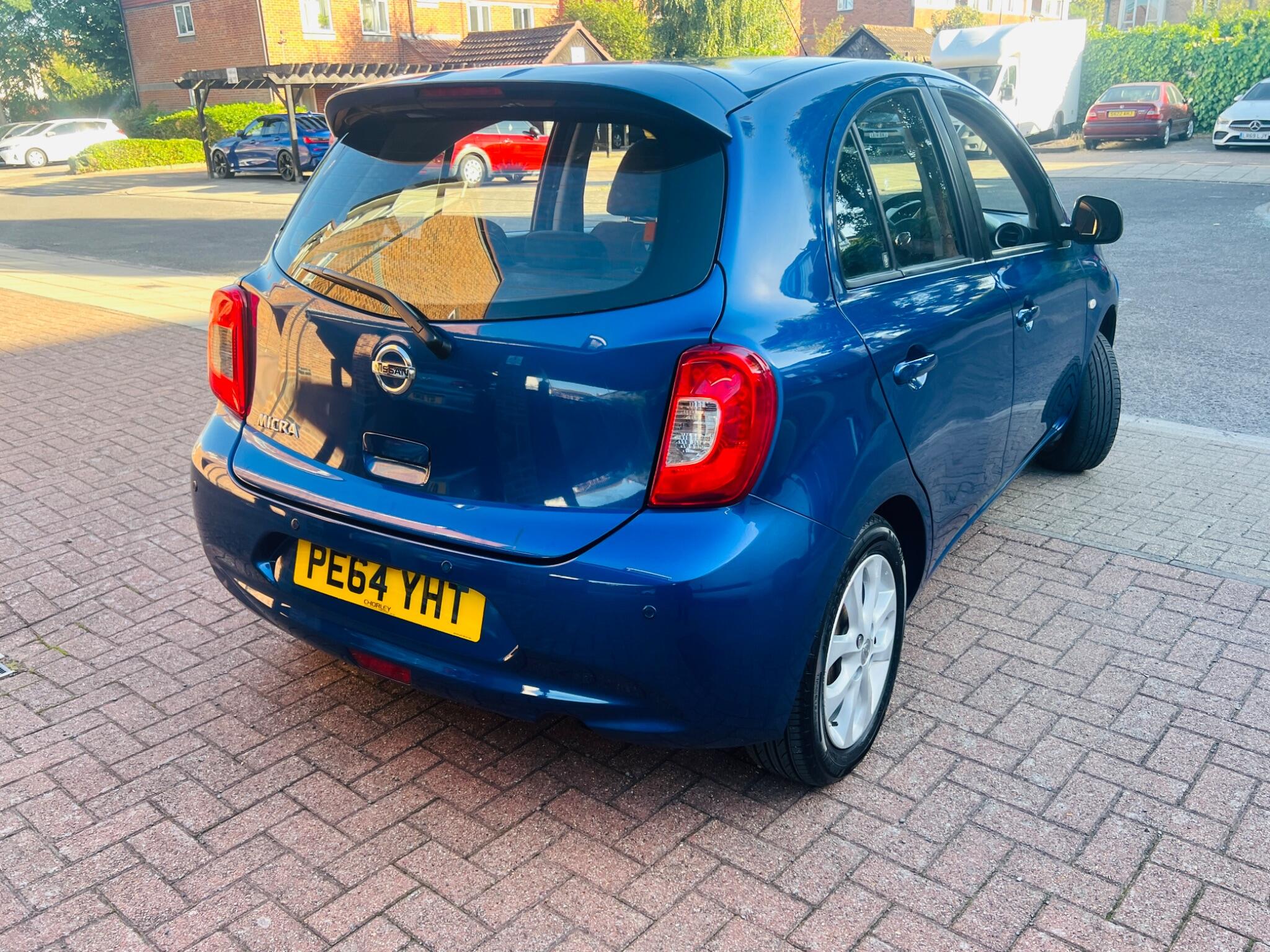 Nissan Micra view 24