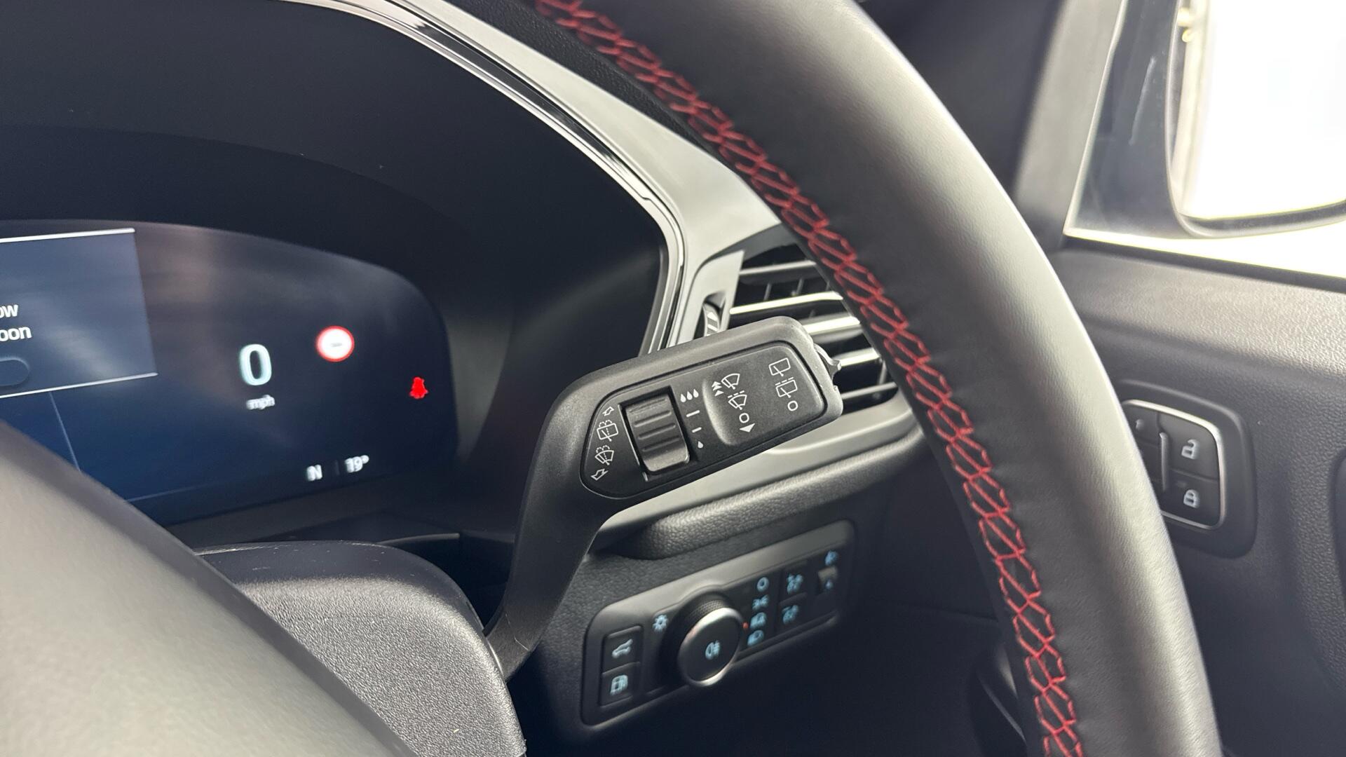 Ford Kuga view 37