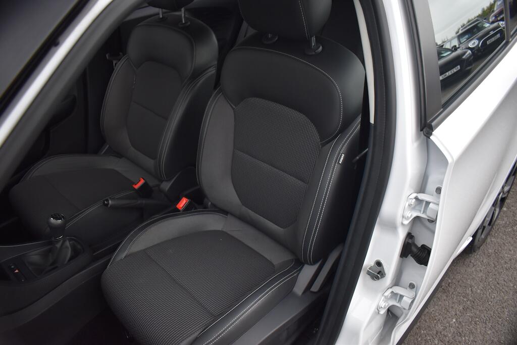 MG MG3 view 39