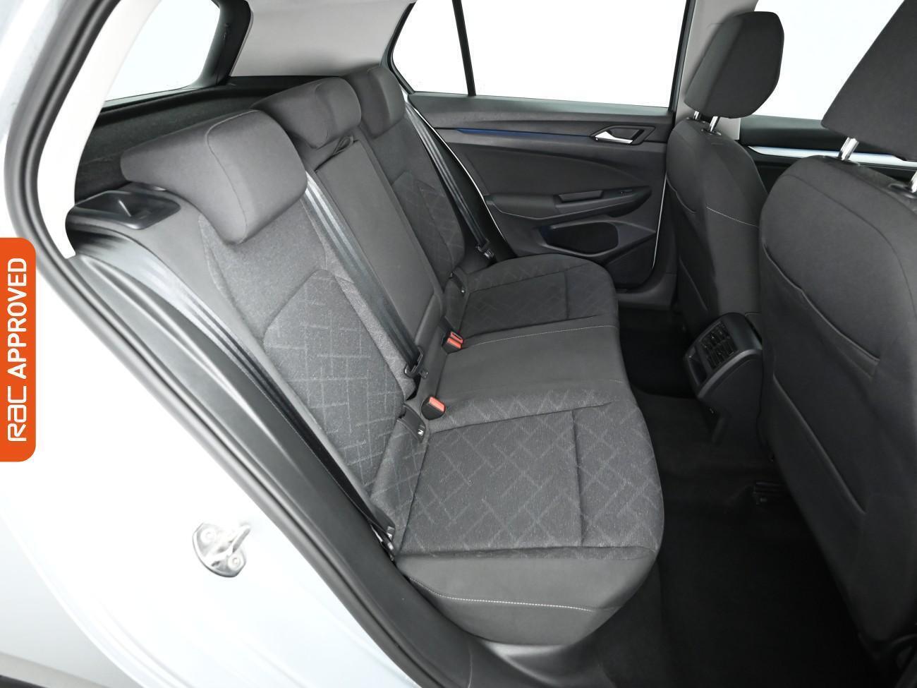 Volkswagen Golf view 13