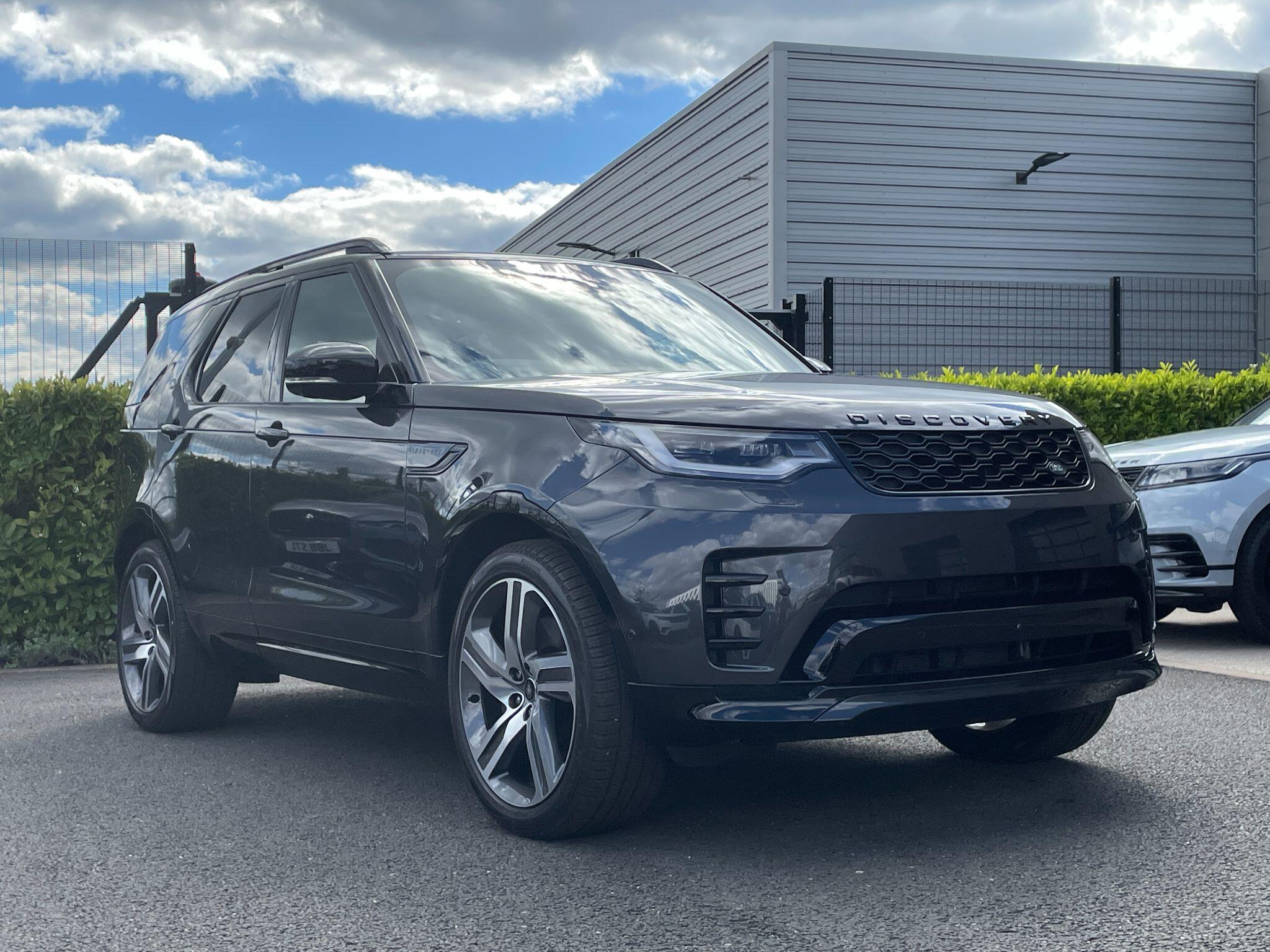 Land Rover Discovery view 6