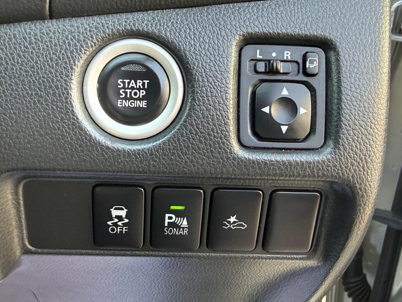 Mitsubishi Shogun Sport view 30