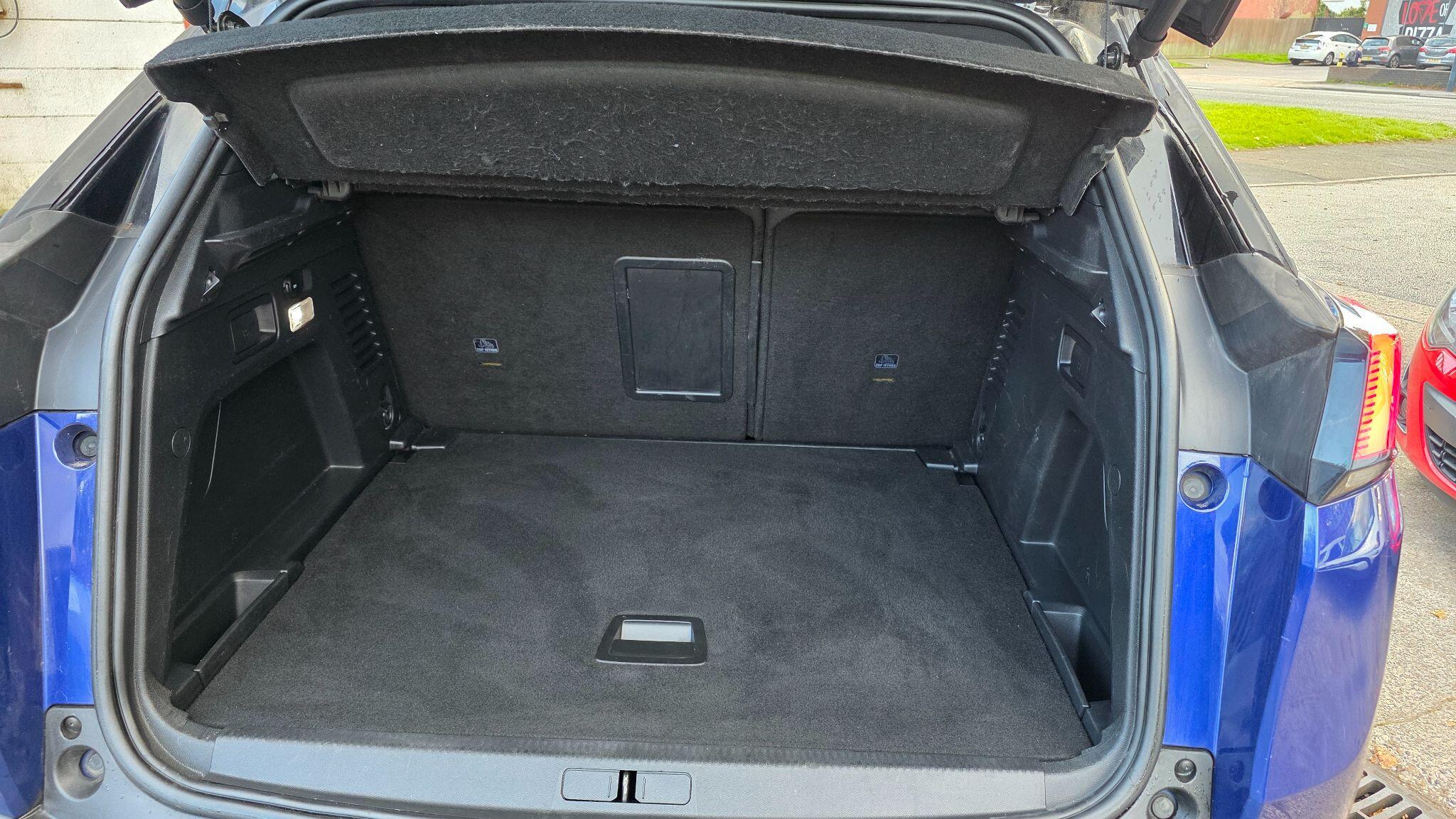 Peugeot 3008 view 40