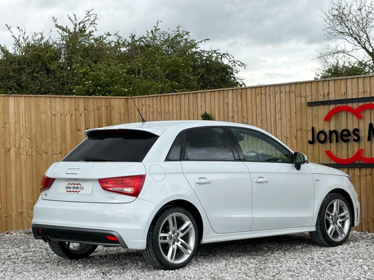 Audi A1 view 6