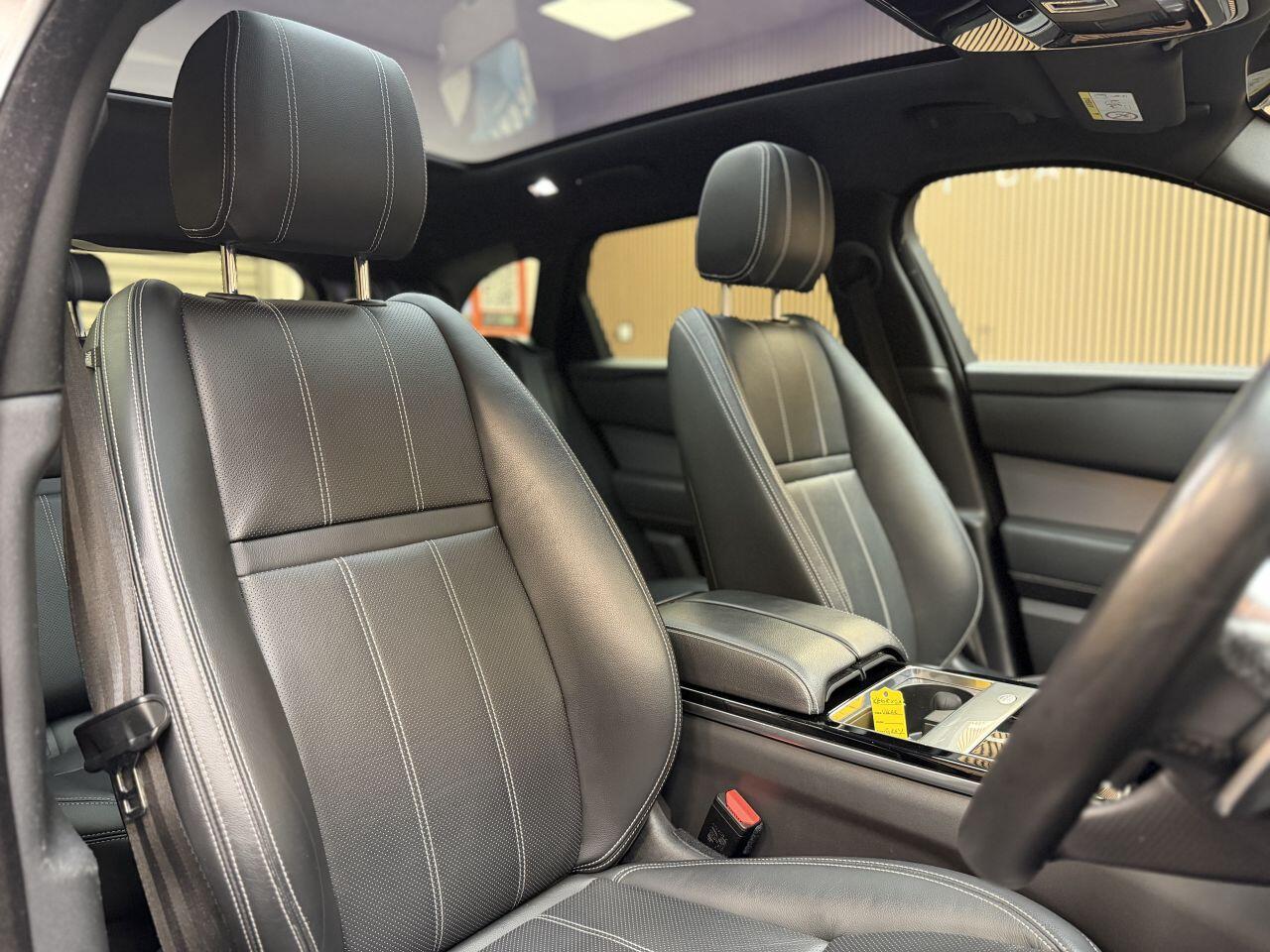 Land Rover Range Rover Velar view 21