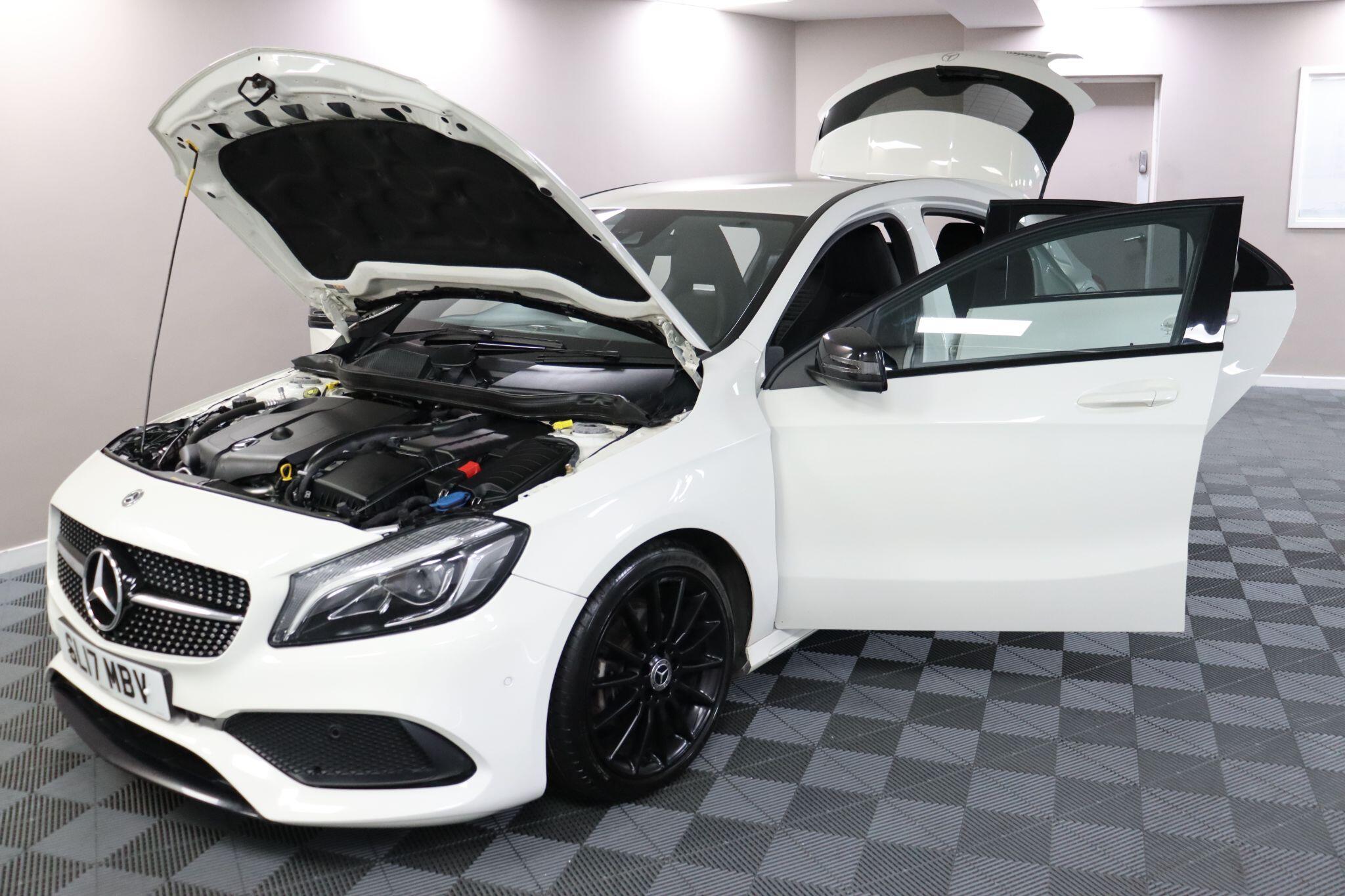 Mercedes-Benz A Class view 16