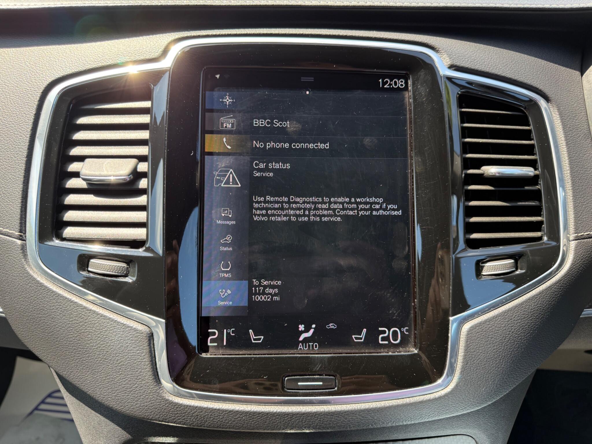 Volvo XC90 view 34