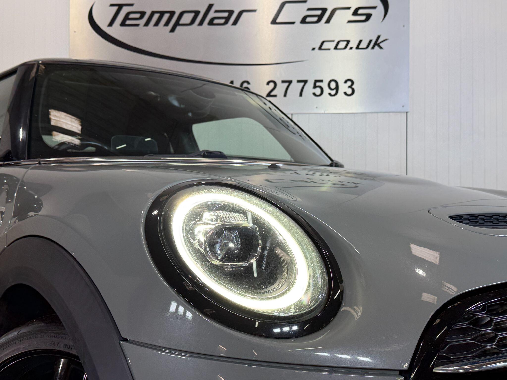 Mini Hatch view 8