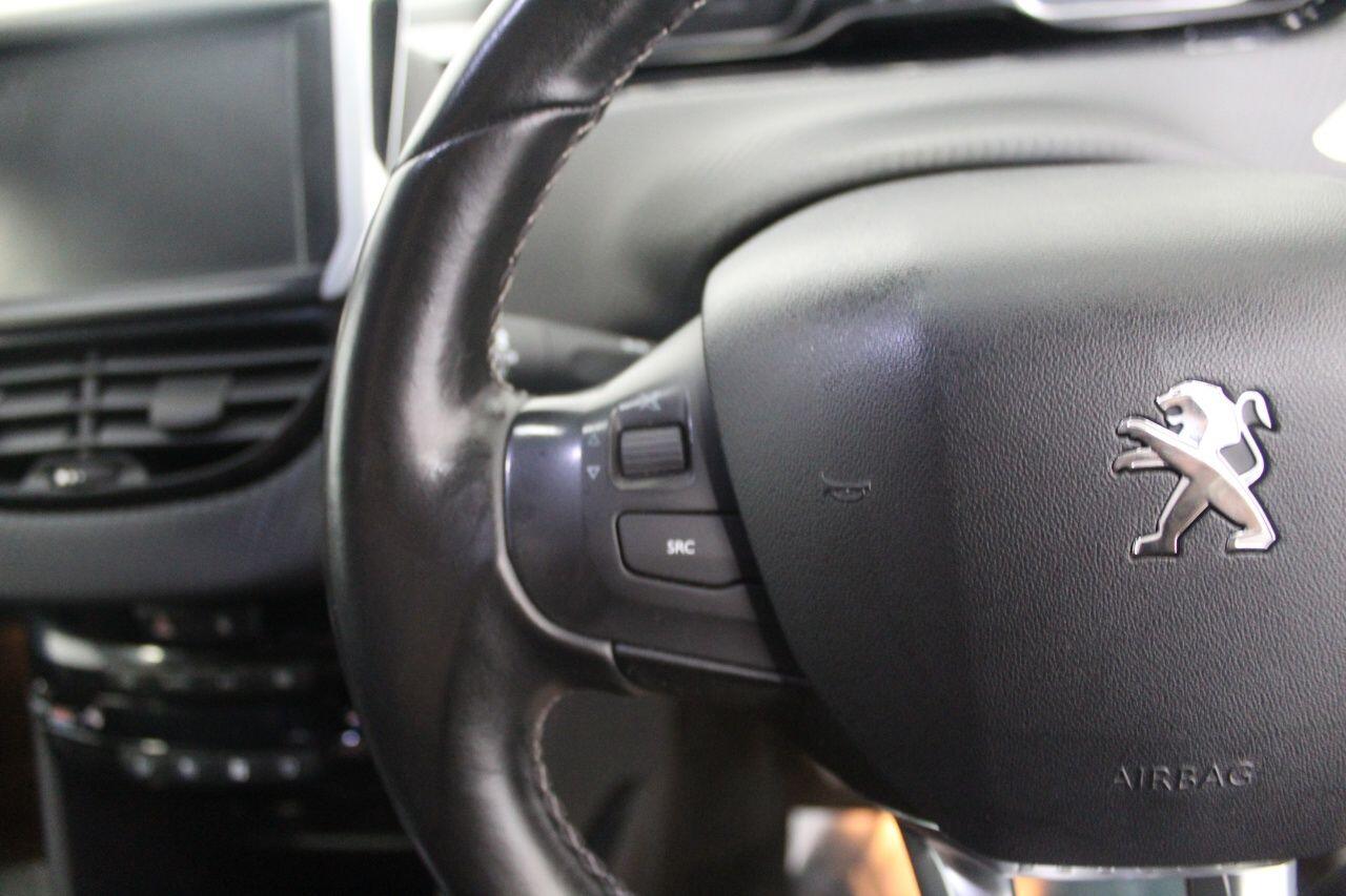 Peugeot 2008 view 44
