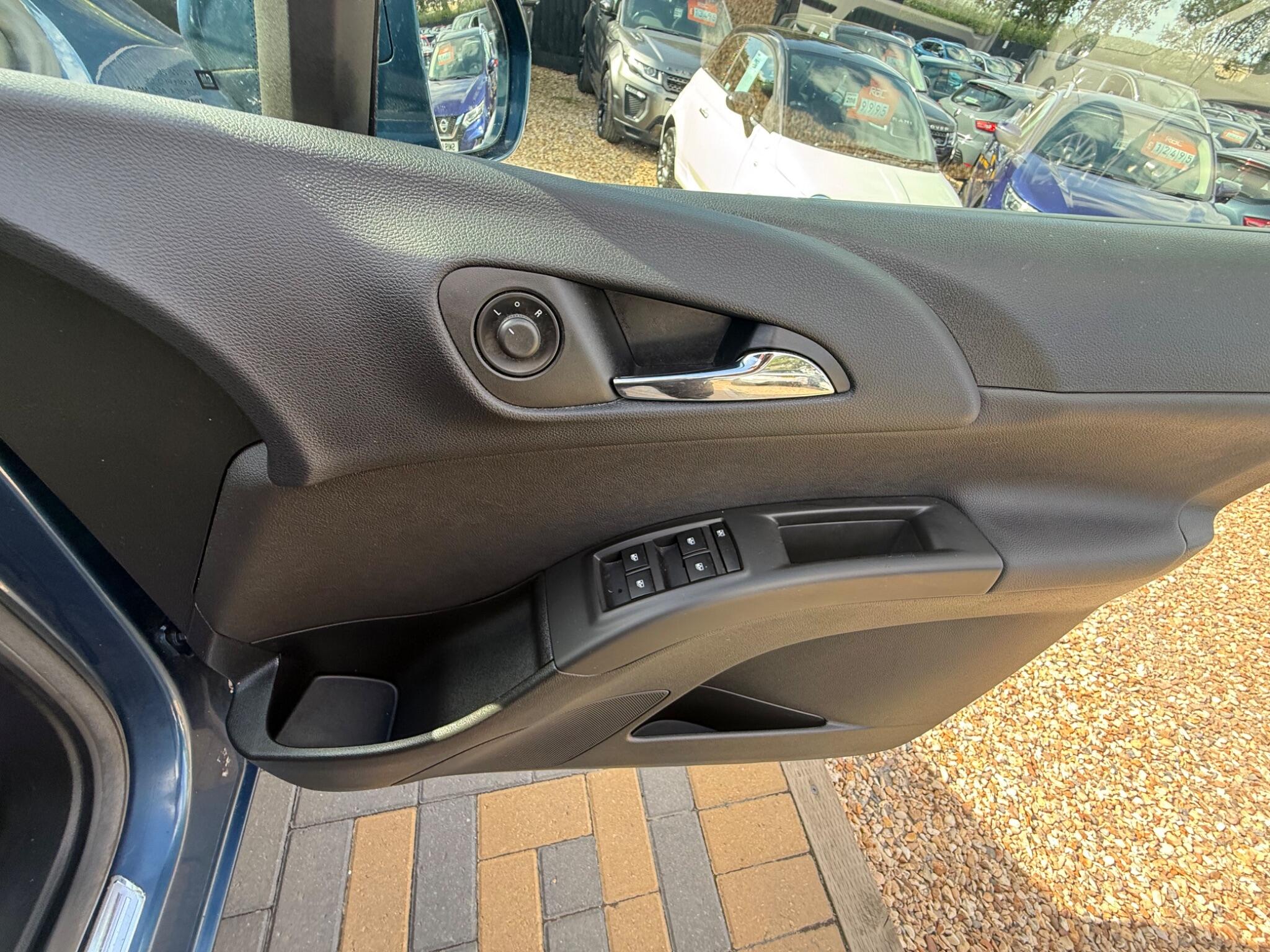 Vauxhall Meriva view 36