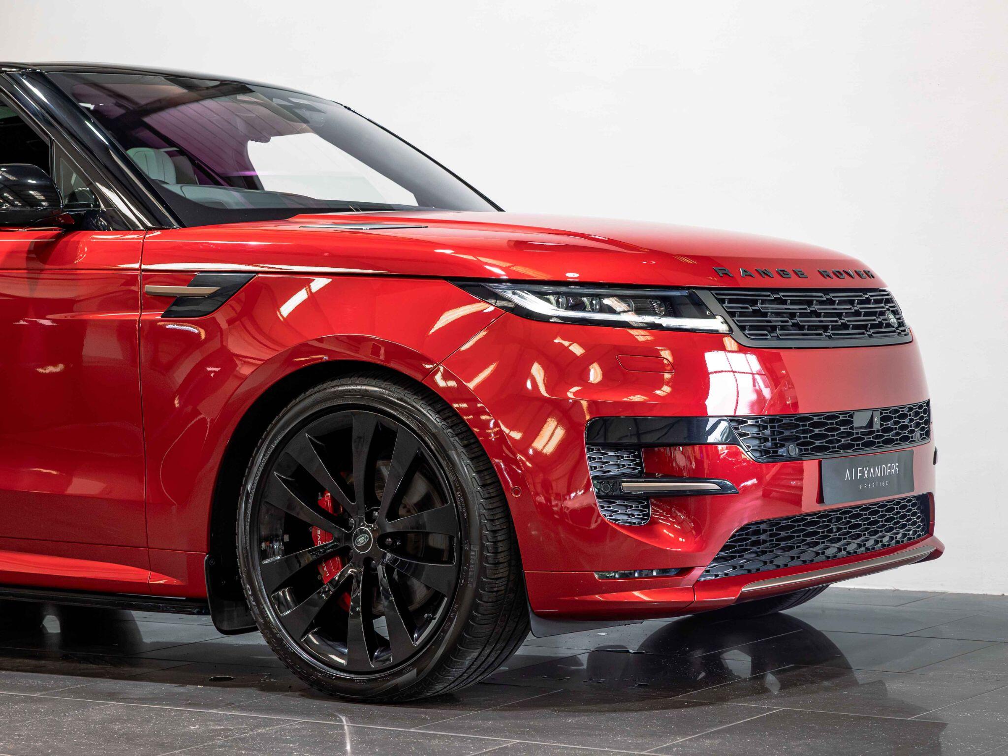 Land Rover Range Rover Sport view 12