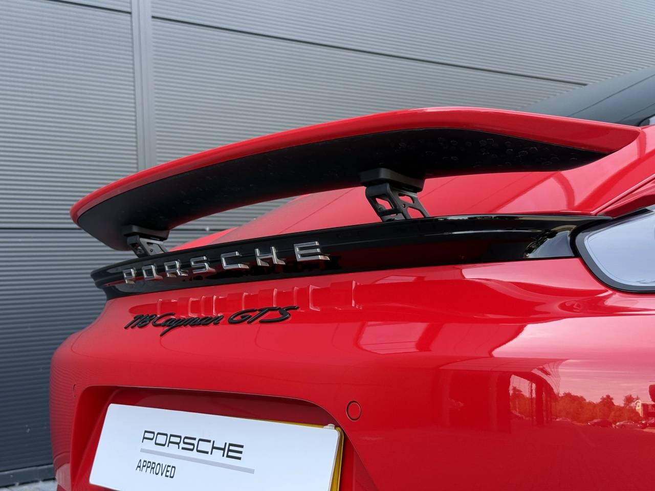 Porsche Cayman view 49