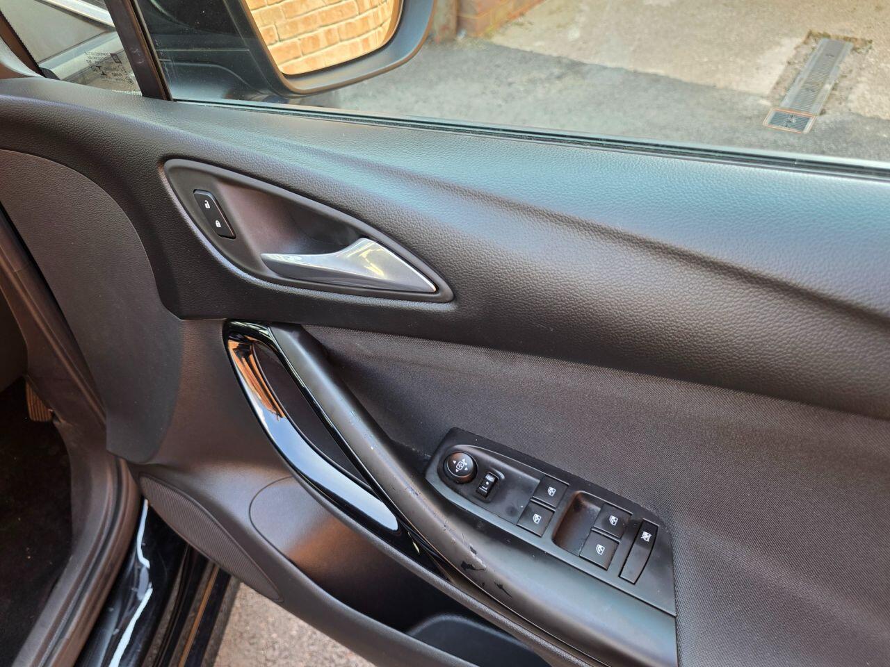Vauxhall Astra view 60