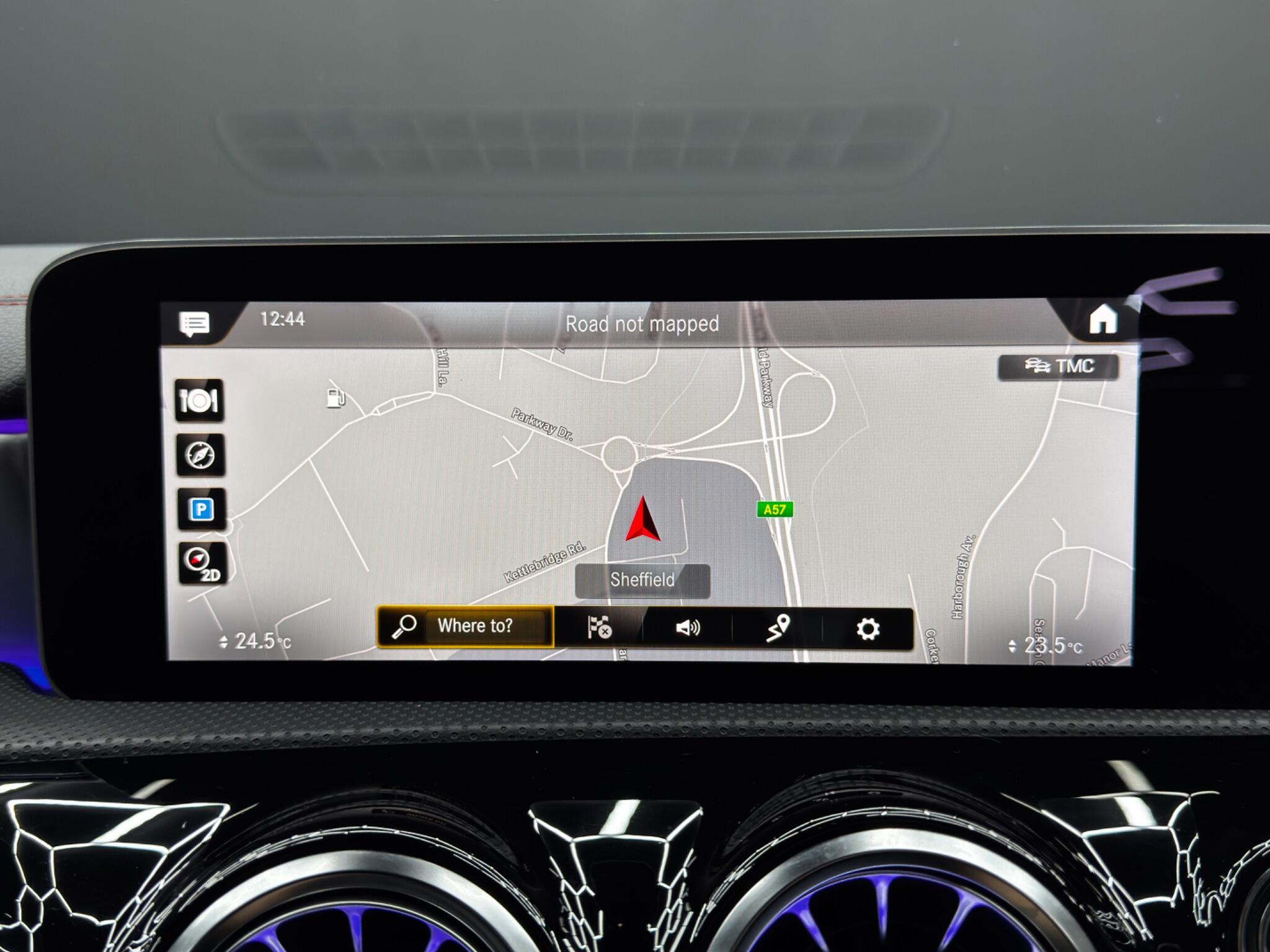 Mercedes-Benz CLA view 30