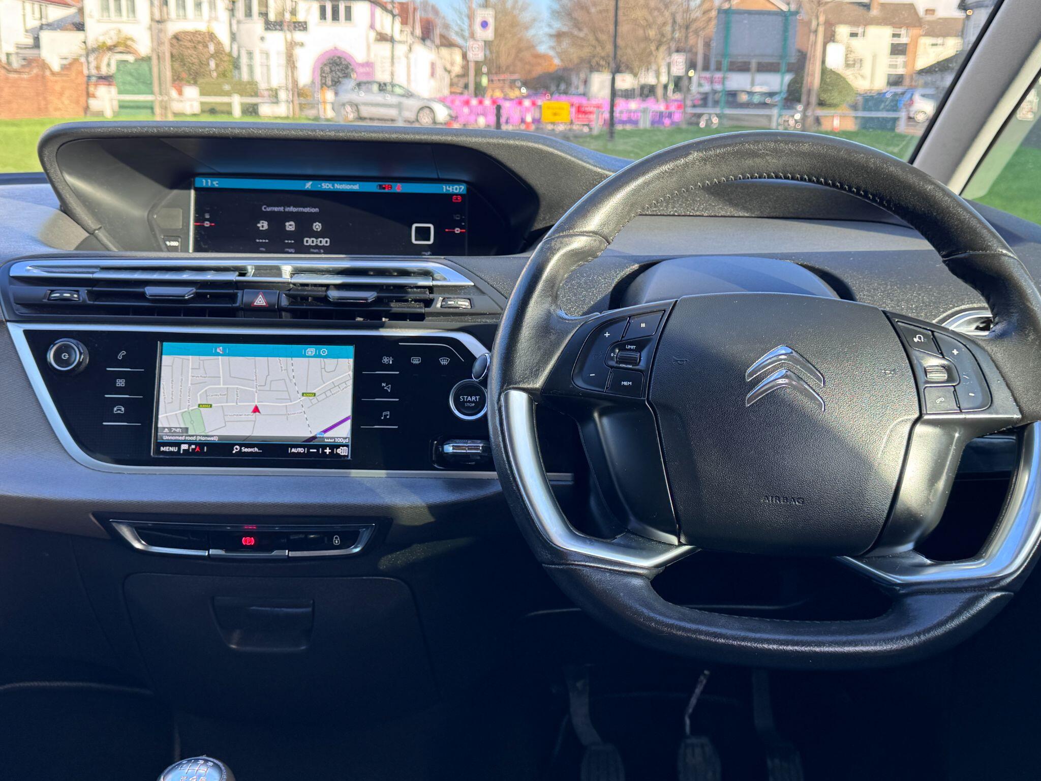 2018 Citroen Grand C4 Picasso image 24