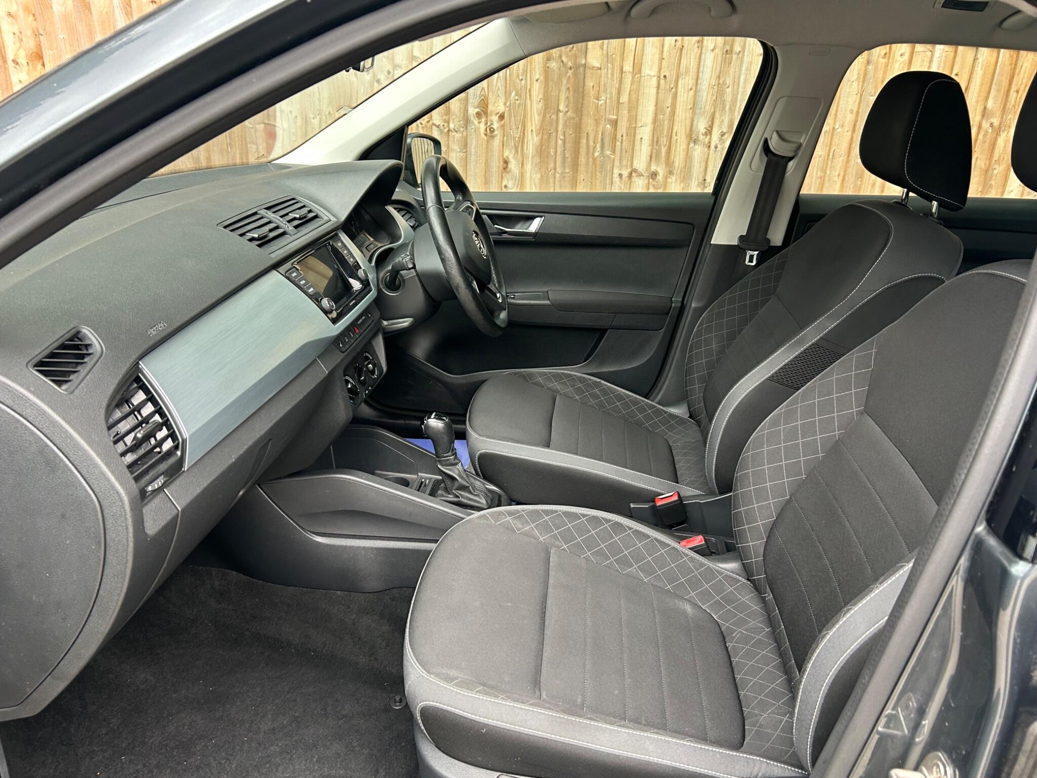 Skoda Fabia view 32
