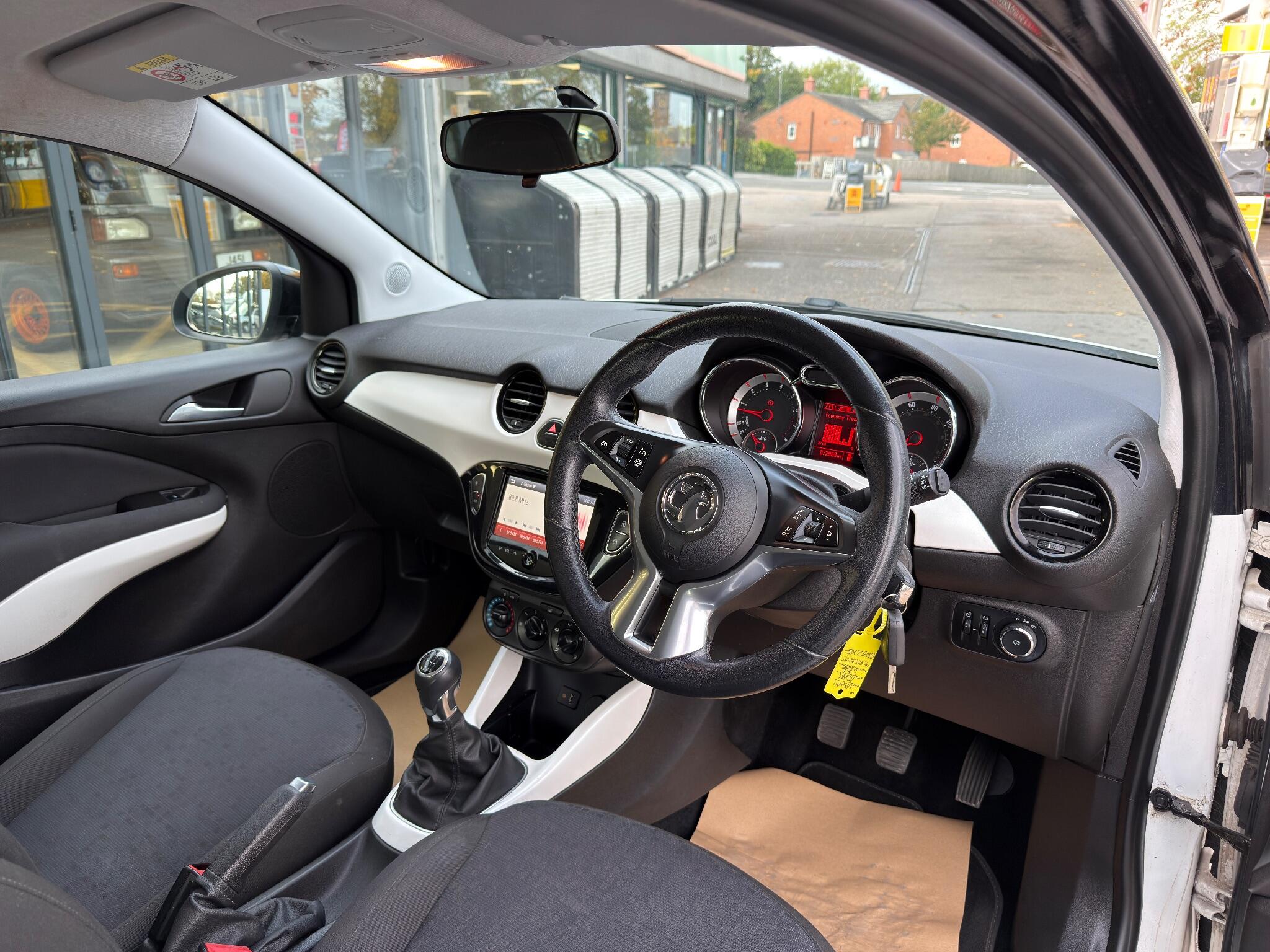 2015 Vauxhall ADAM image 10